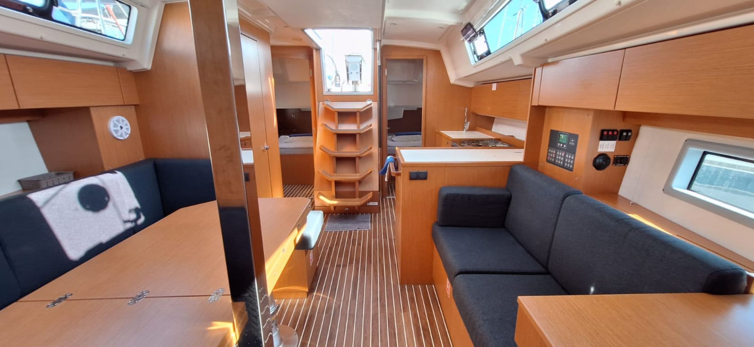Bavaria C38 Papagena – bilde 2 av 13