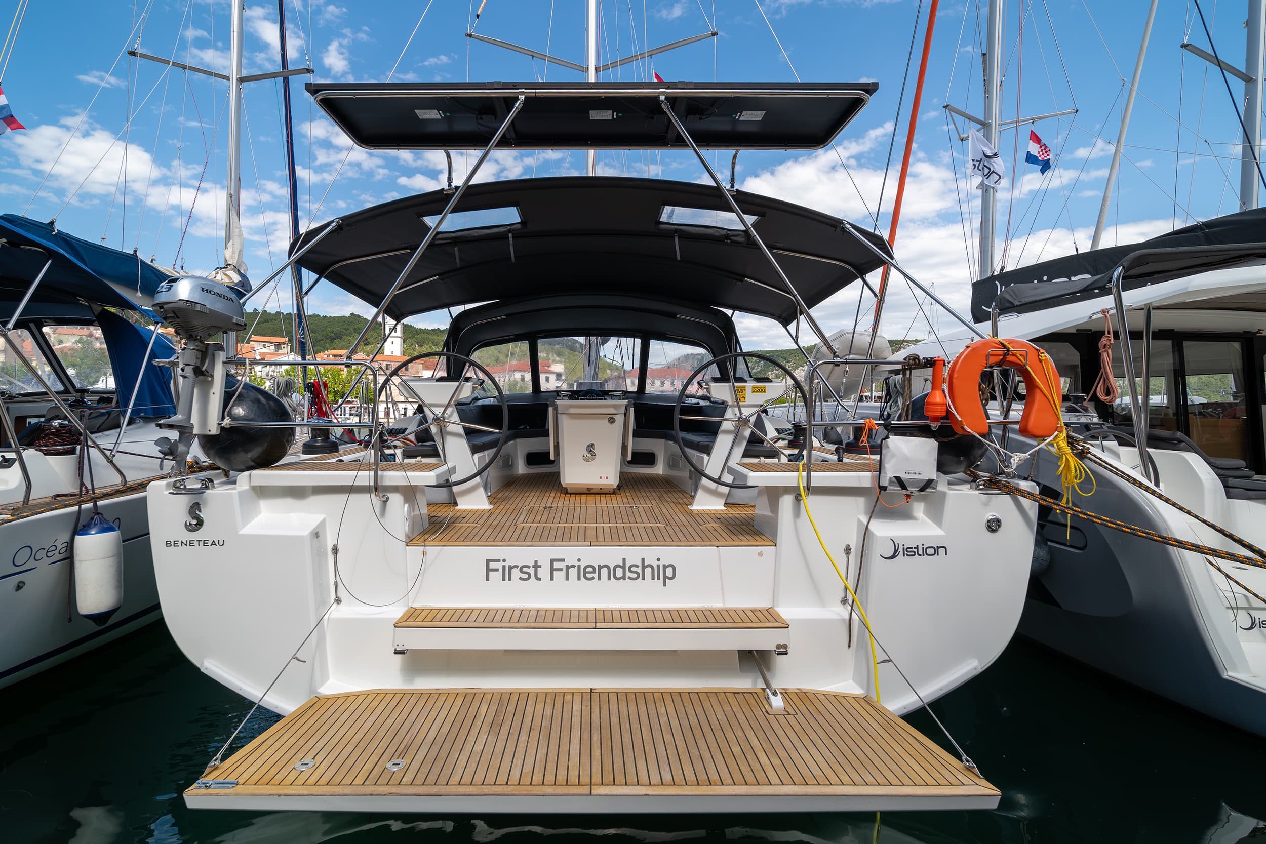 Beneteau Oceanis 51.1 First Friendship – bilde 4 av 17