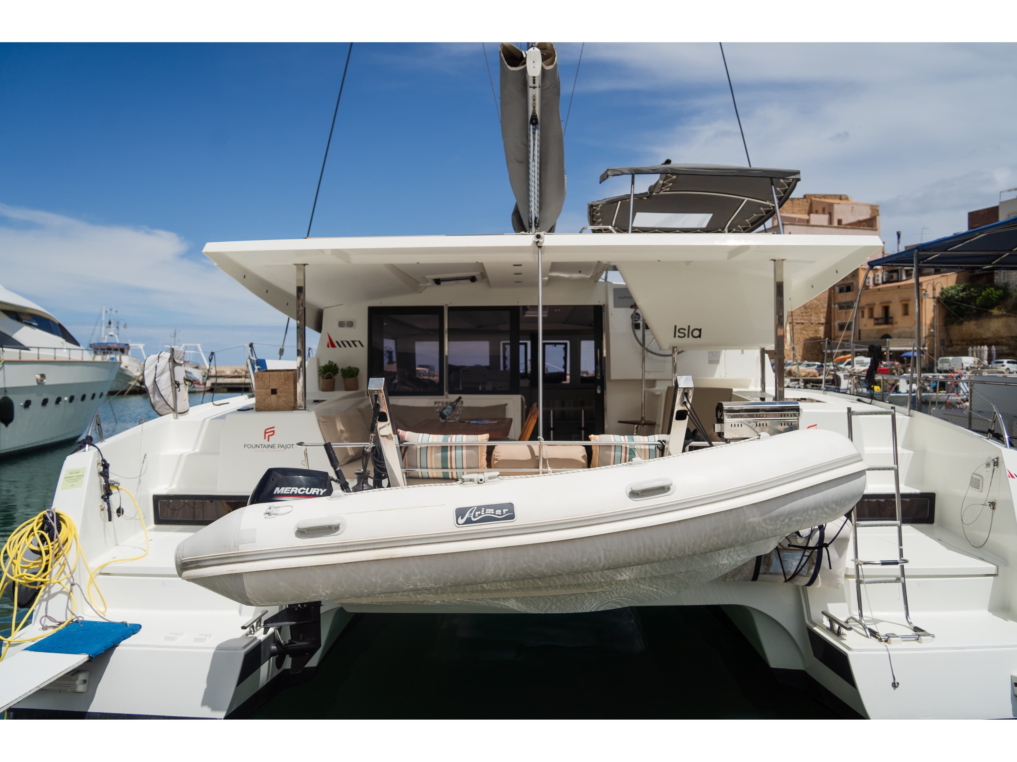 Fountaine Pajot Isla 40