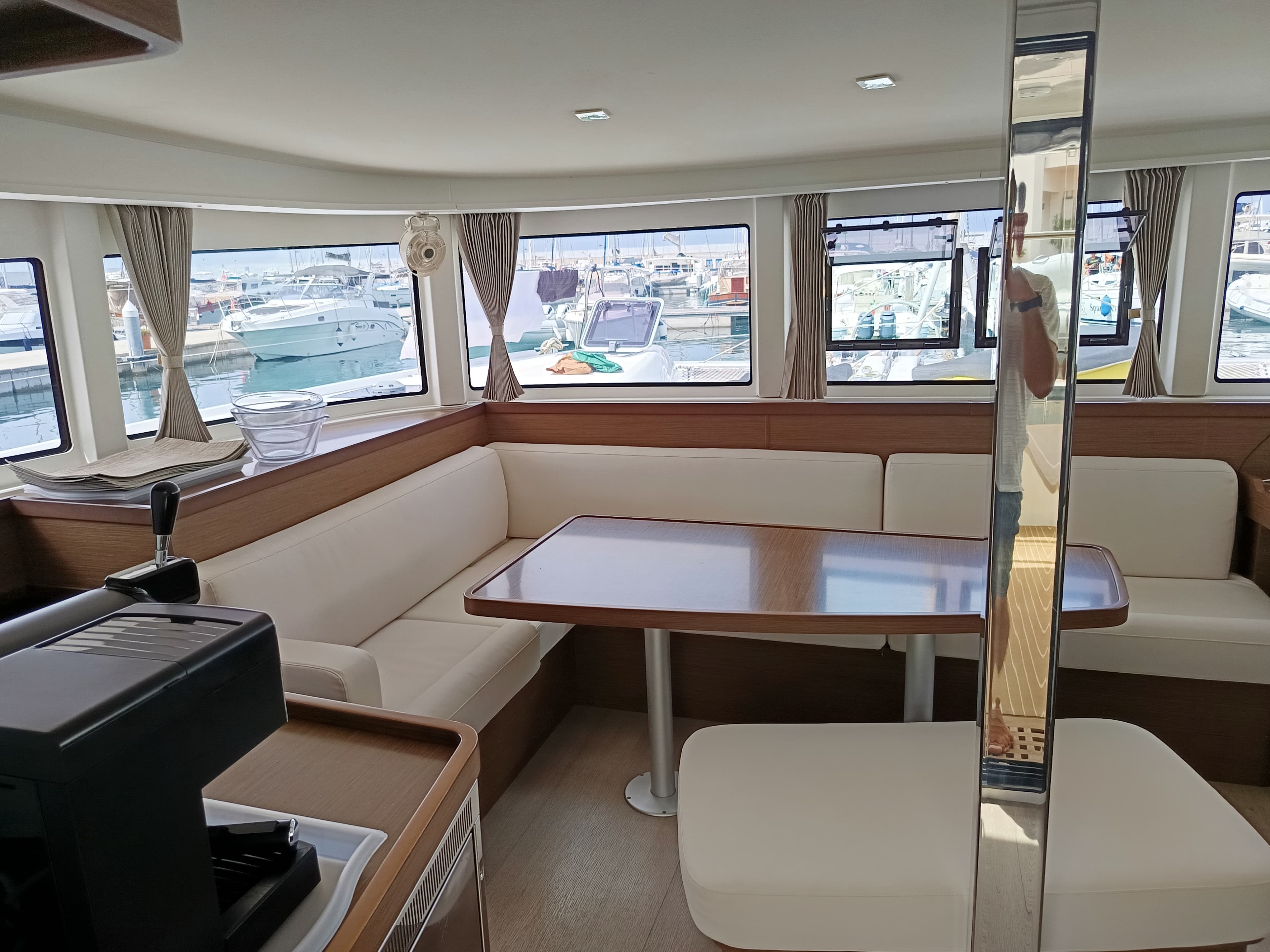 Lagoon 42 Waterworld – bilde 5 av 111