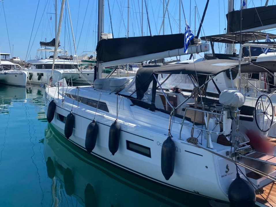Beneteau Oceanis 40.1 Roza