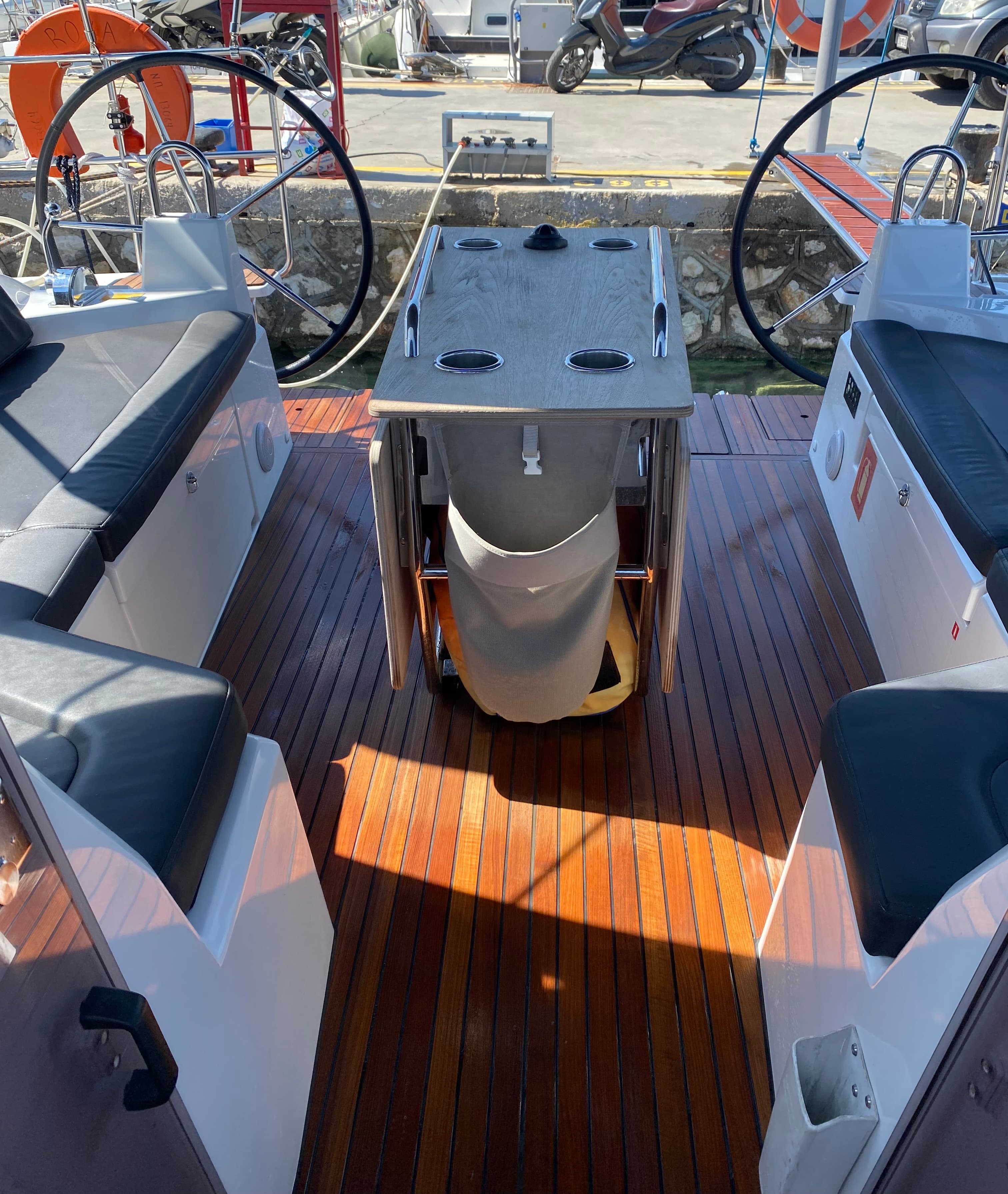 Beneteau Oceanis 40.1 Roza – bilde 2 av 13