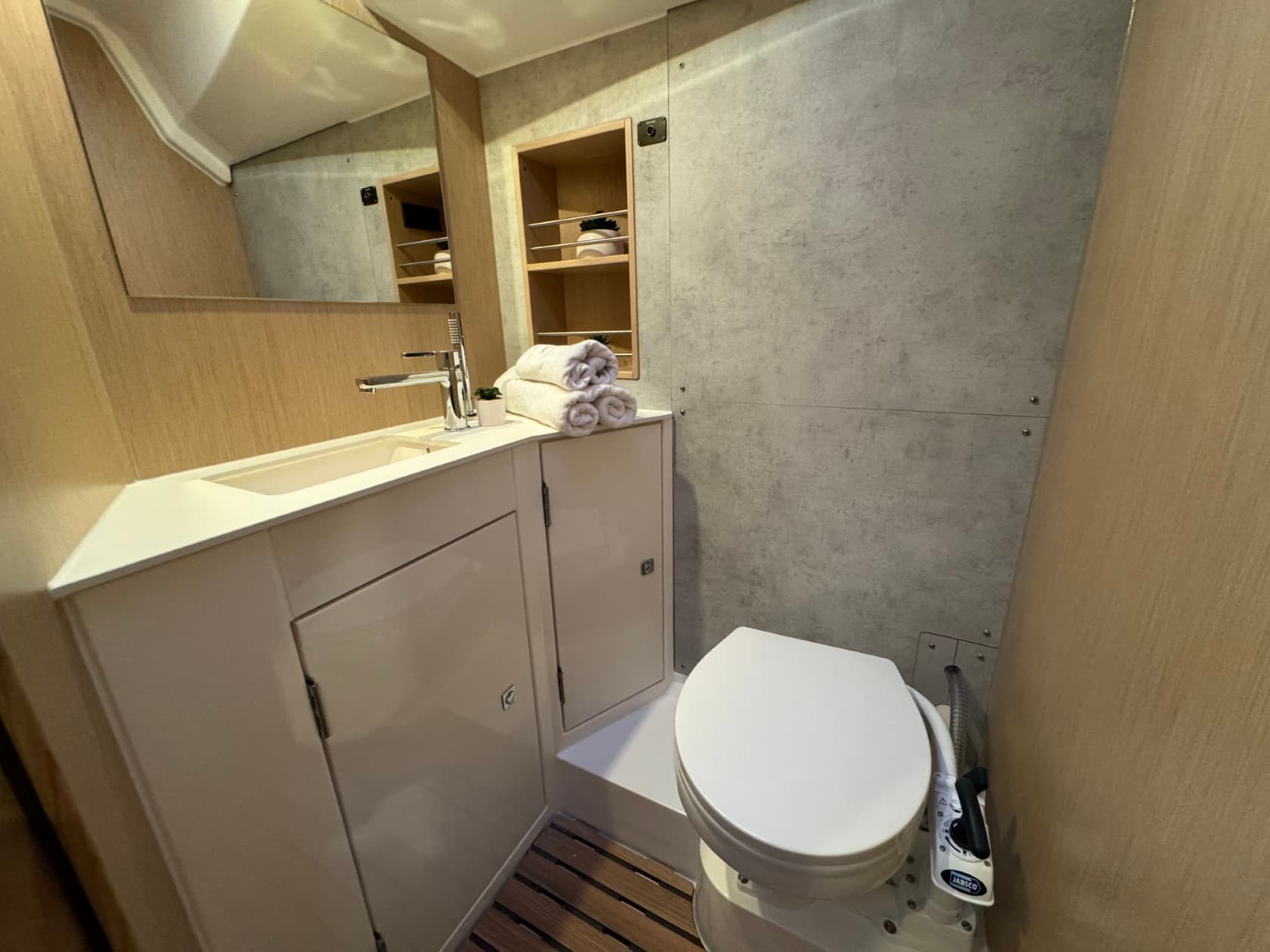 Bavaria C42 Ivana – bilde 4 av 43