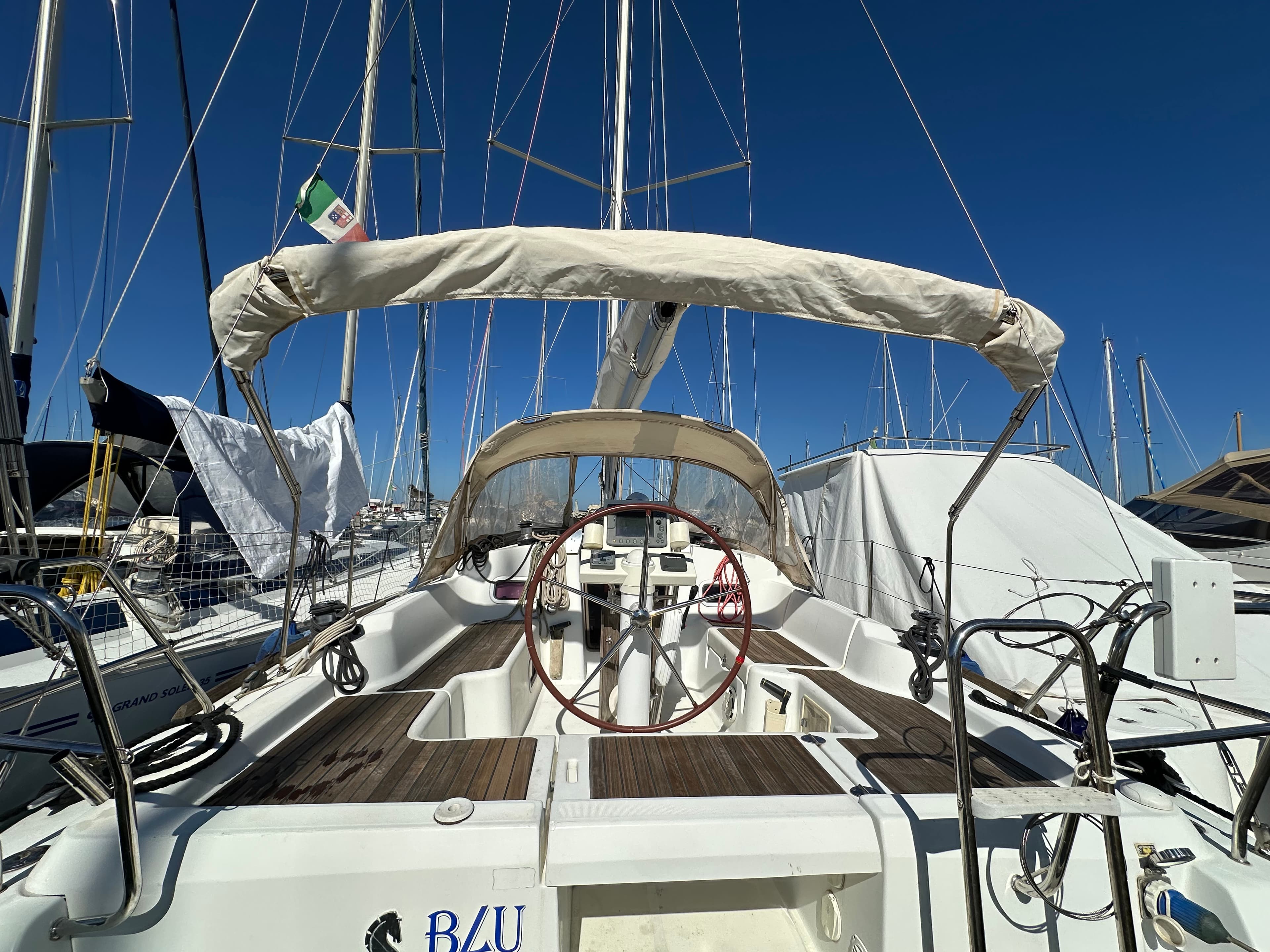 Beneteau Oceanis 34 BLU – bilde 3 av 28