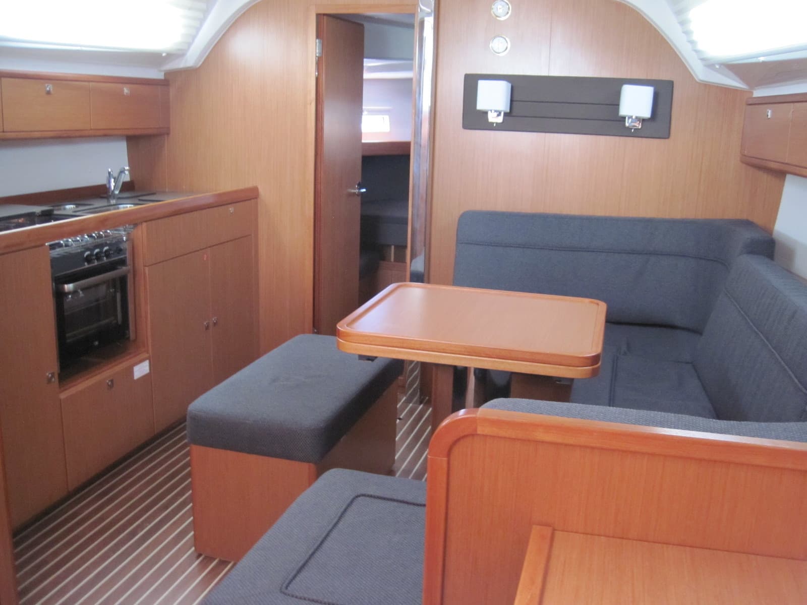 Bavaria Cruiser 41 MARINA – bilde 5 av 26