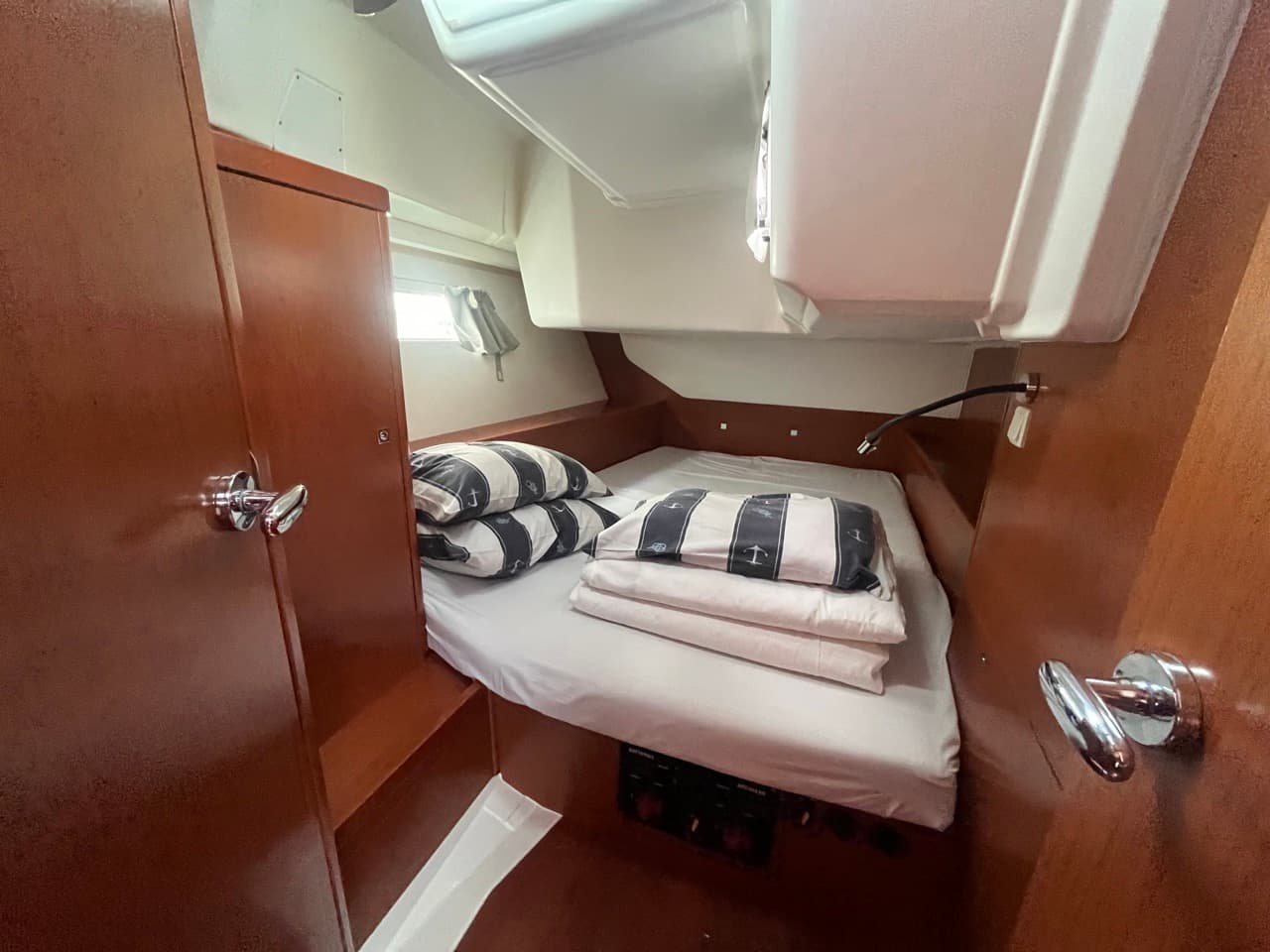 Beneteau Oceanis 45 VESNA – bilde 2 av 18