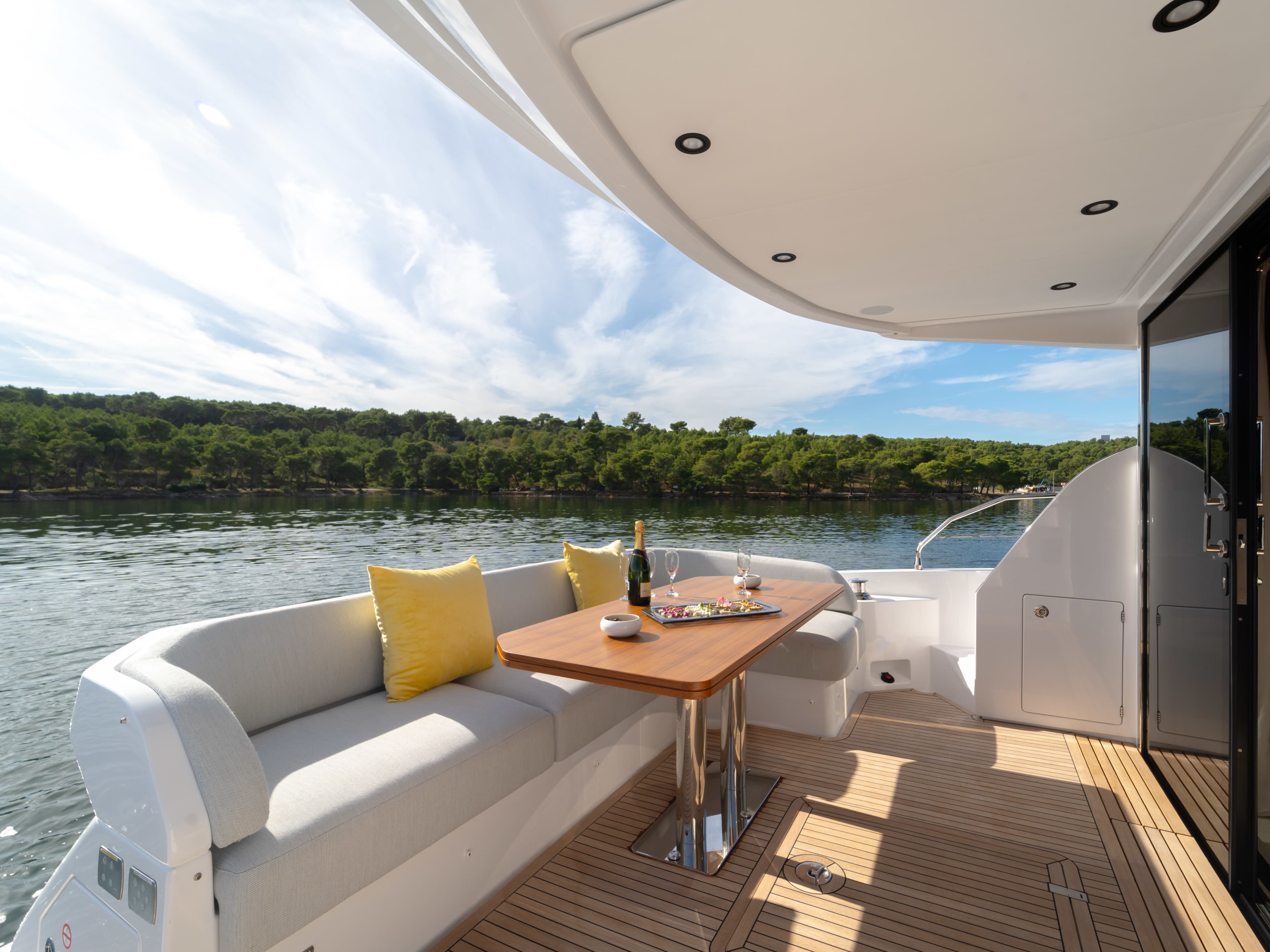 Azimut 53 Fly NALU – bilde 3 av 8