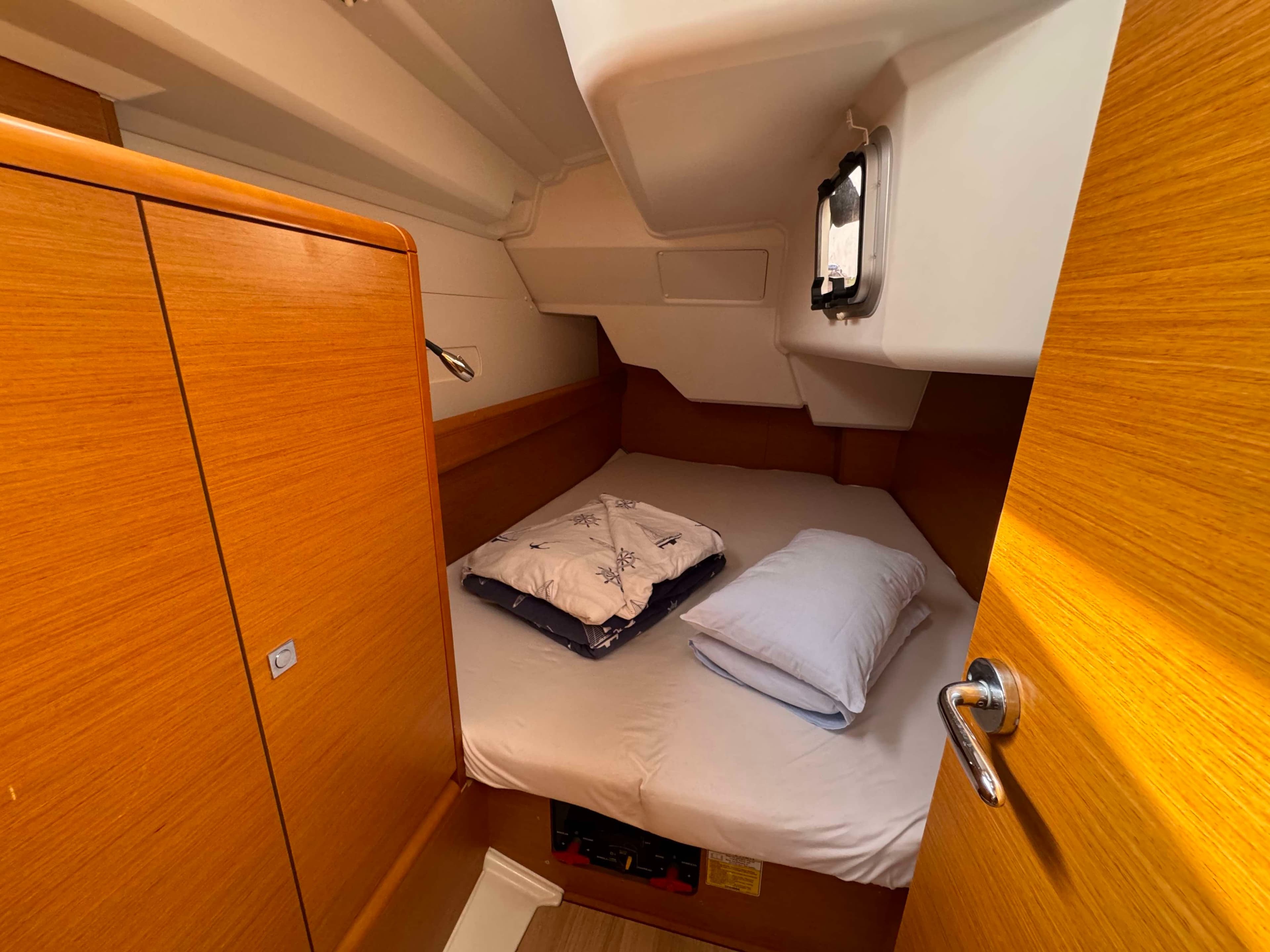 Jeanneau Sun Odyssey 389 DUST IN THE WIND – bilde 3 av 10