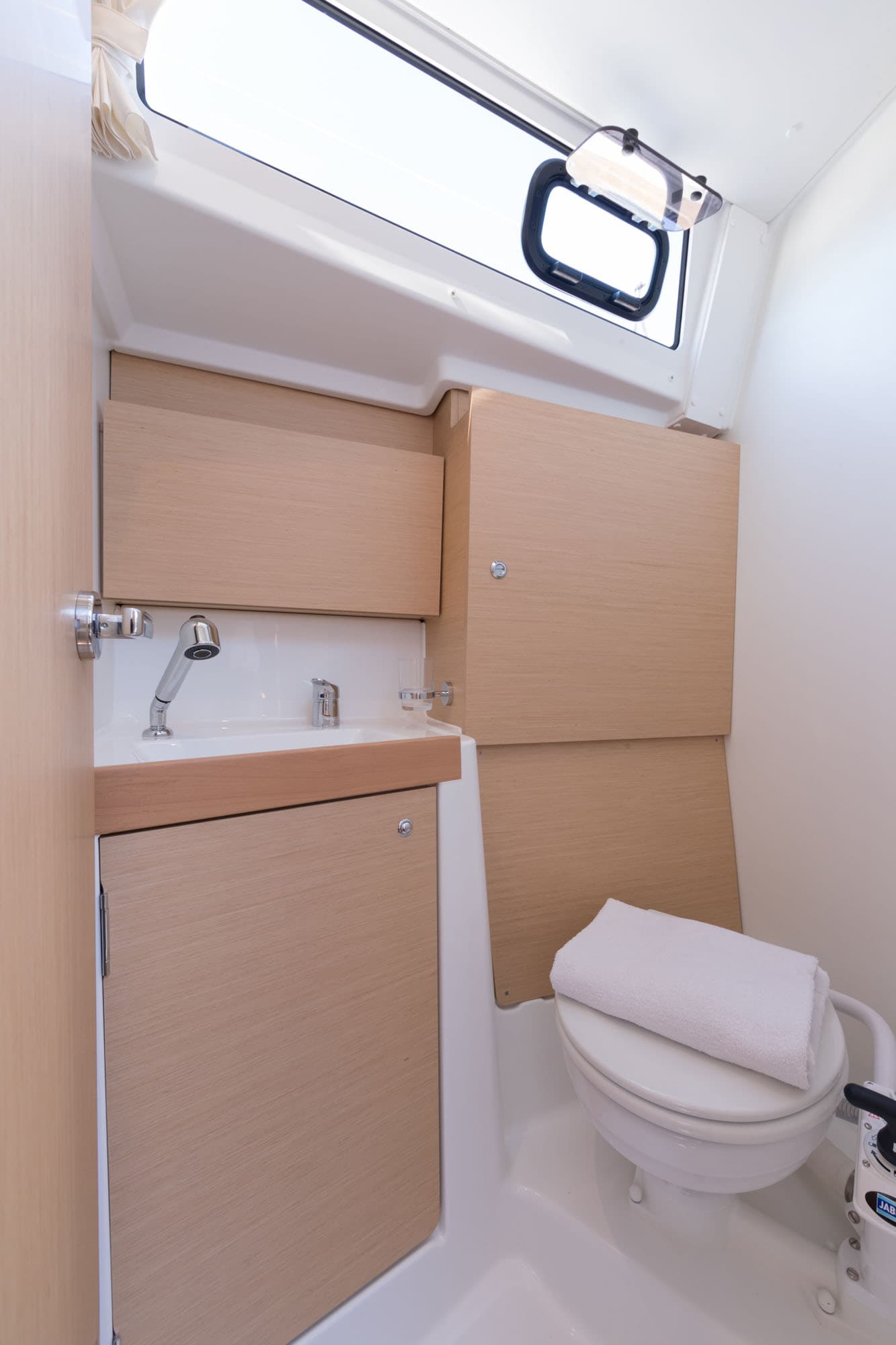 Beneteau Oceanis 38.1 TEODORA – bilde 4 av 12