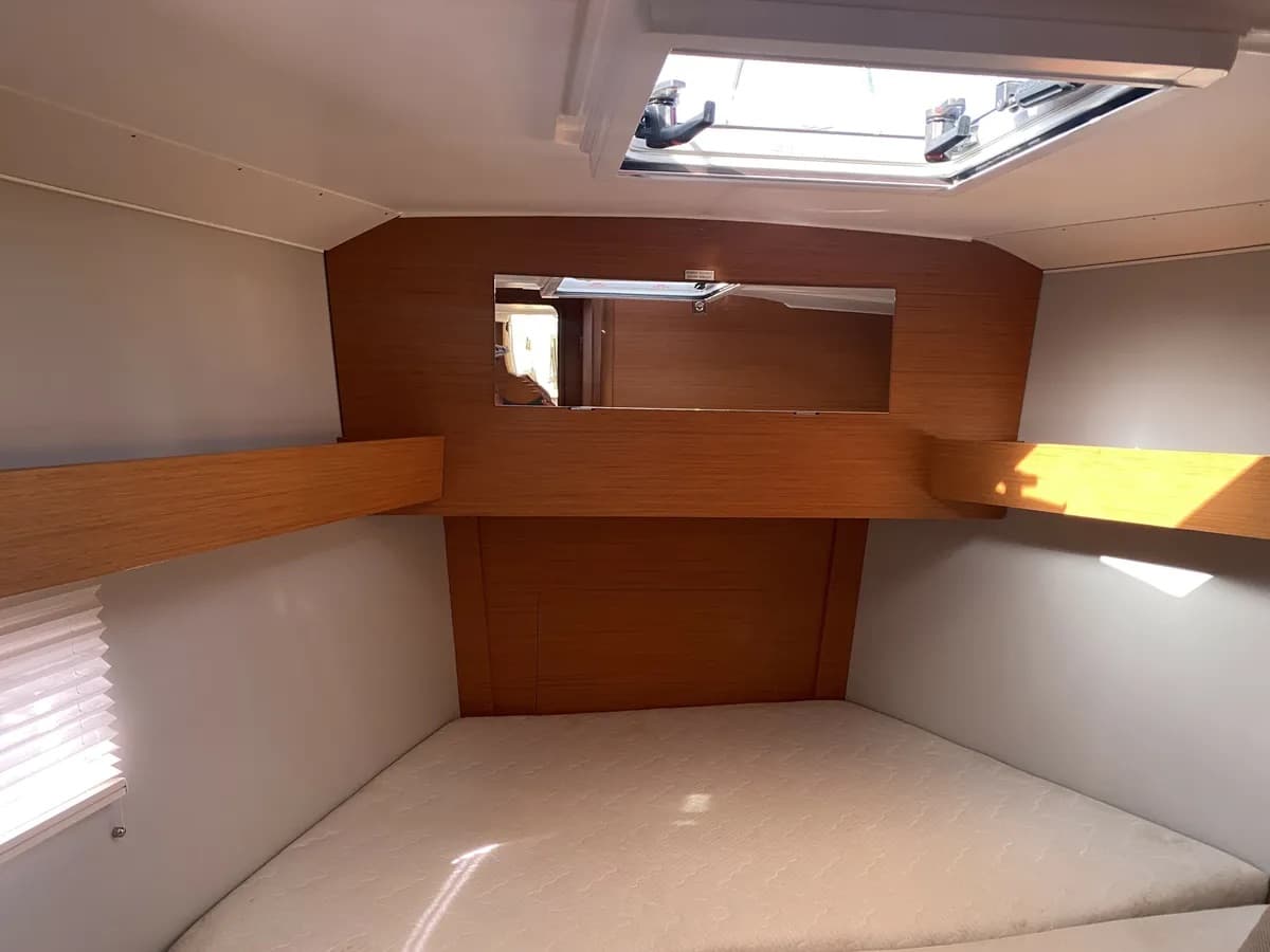 Dufour 390 Arya – bilde 2 av 6