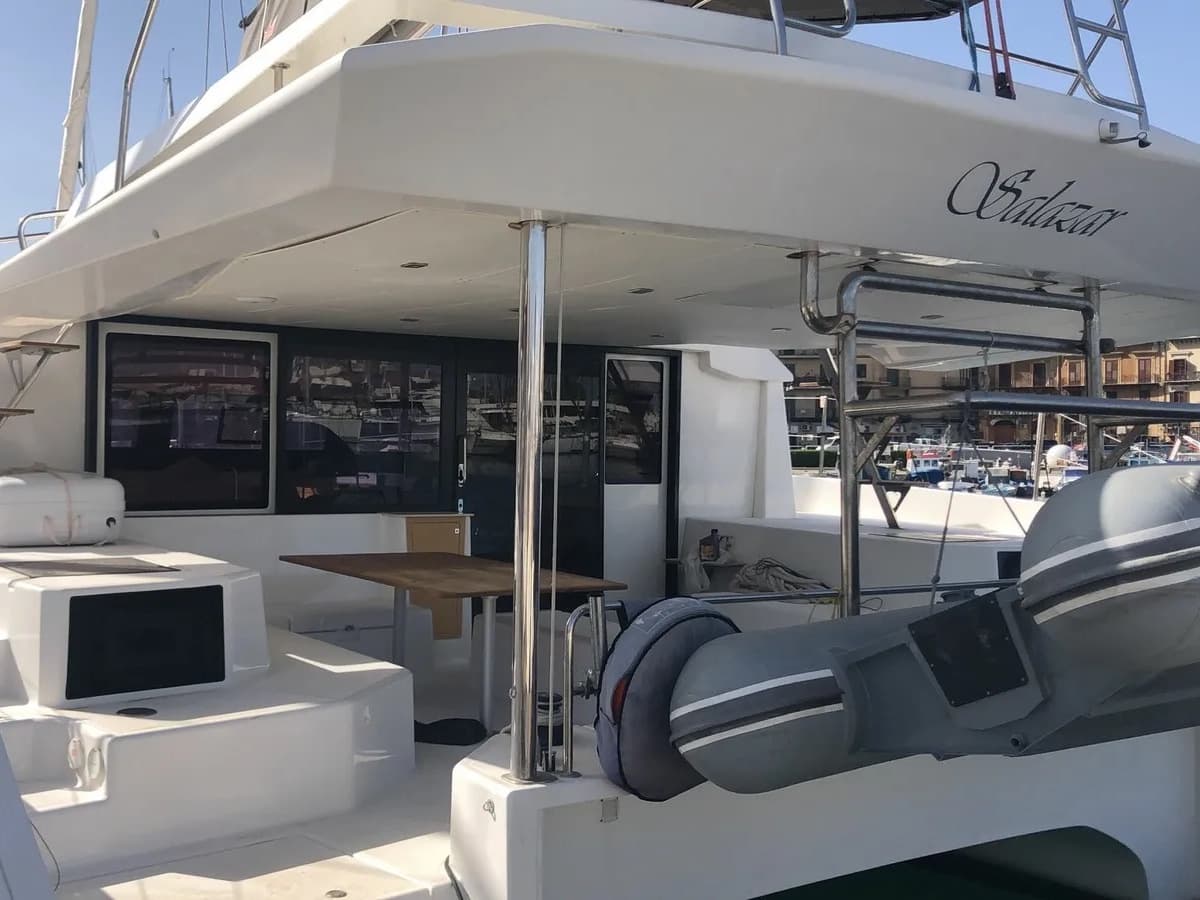 Dufour 48 Cat Salazar
