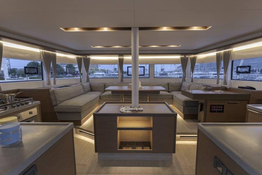 Lagoon 50 Captain Morgan – bilde 2 av 10