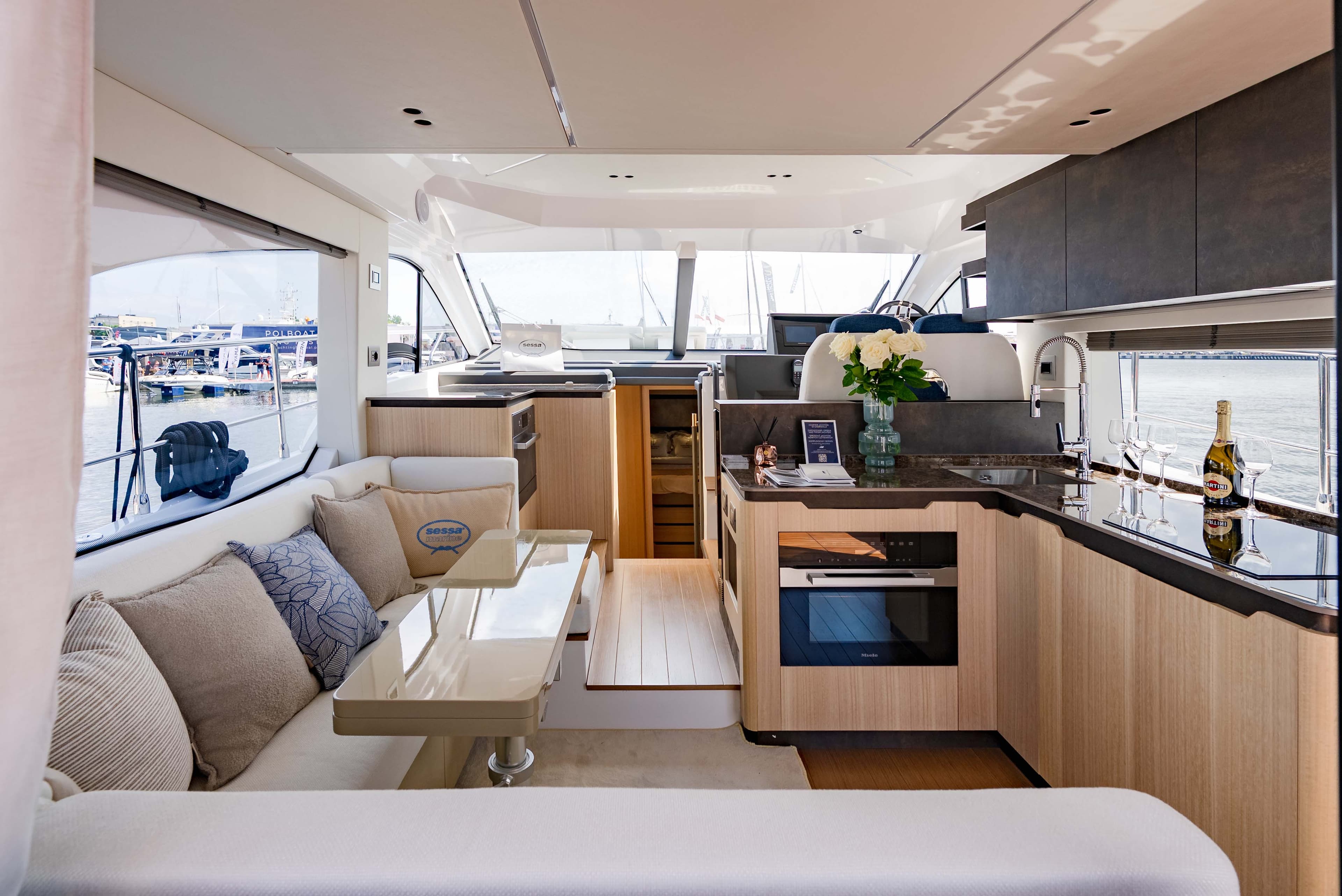 Sessa Fly 48 Premium – bilde 5 av 37