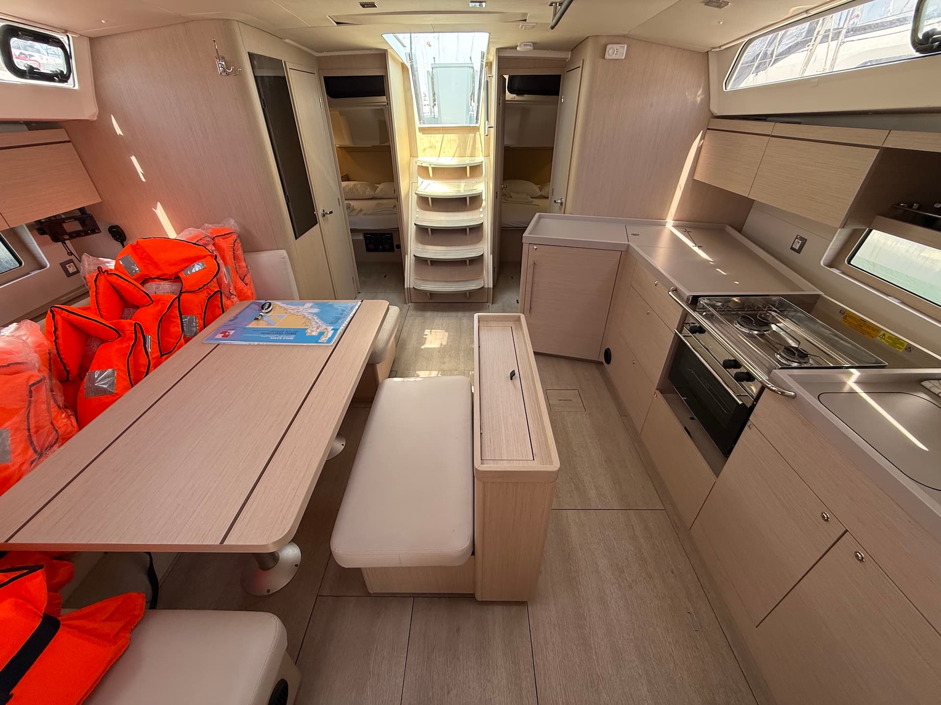 Beneteau Oceanis 46.1 Inmeda – bilde 4 av 18