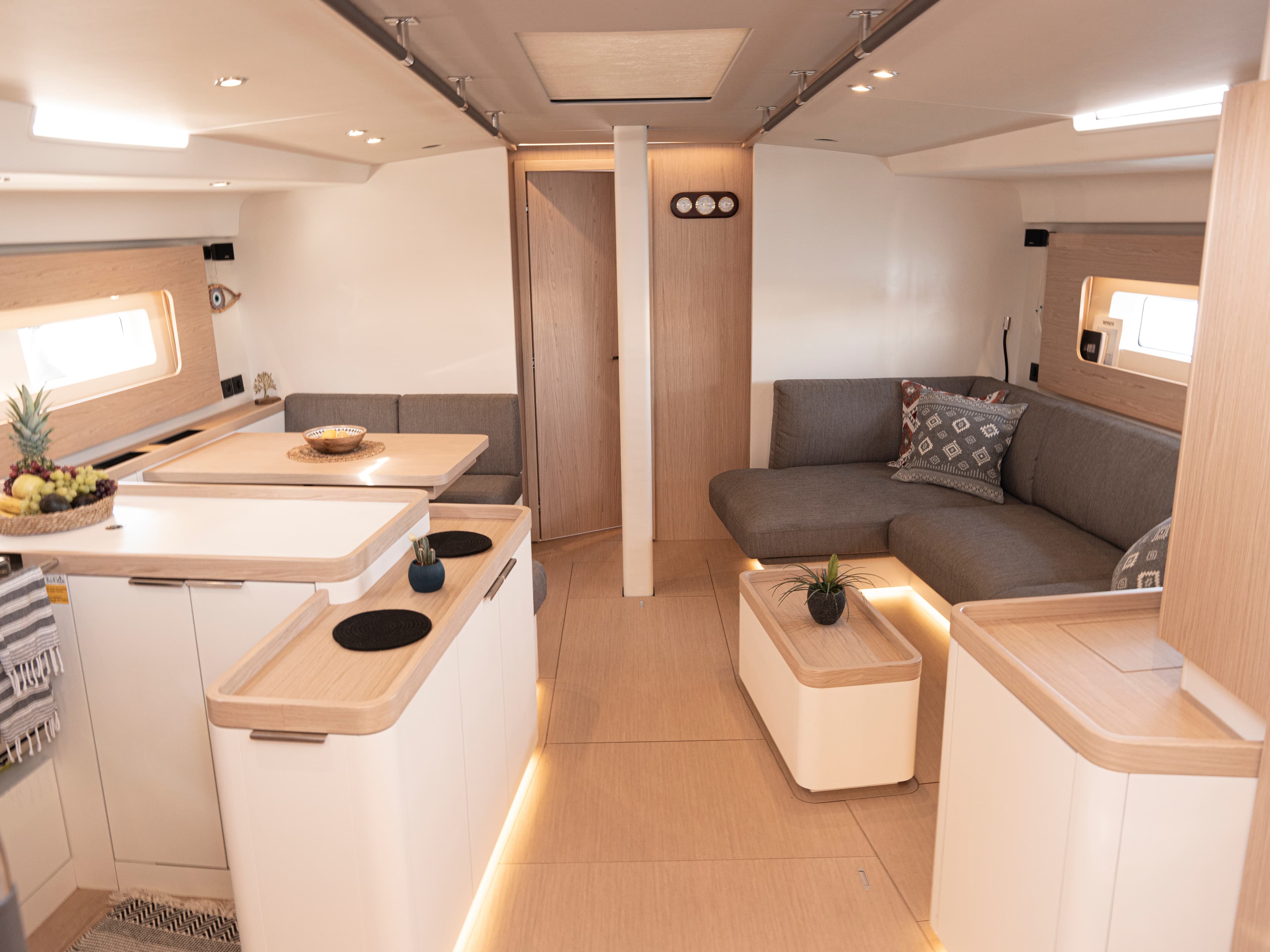Beneteau First Yacht 53 Izanami – bilde 4 av 8