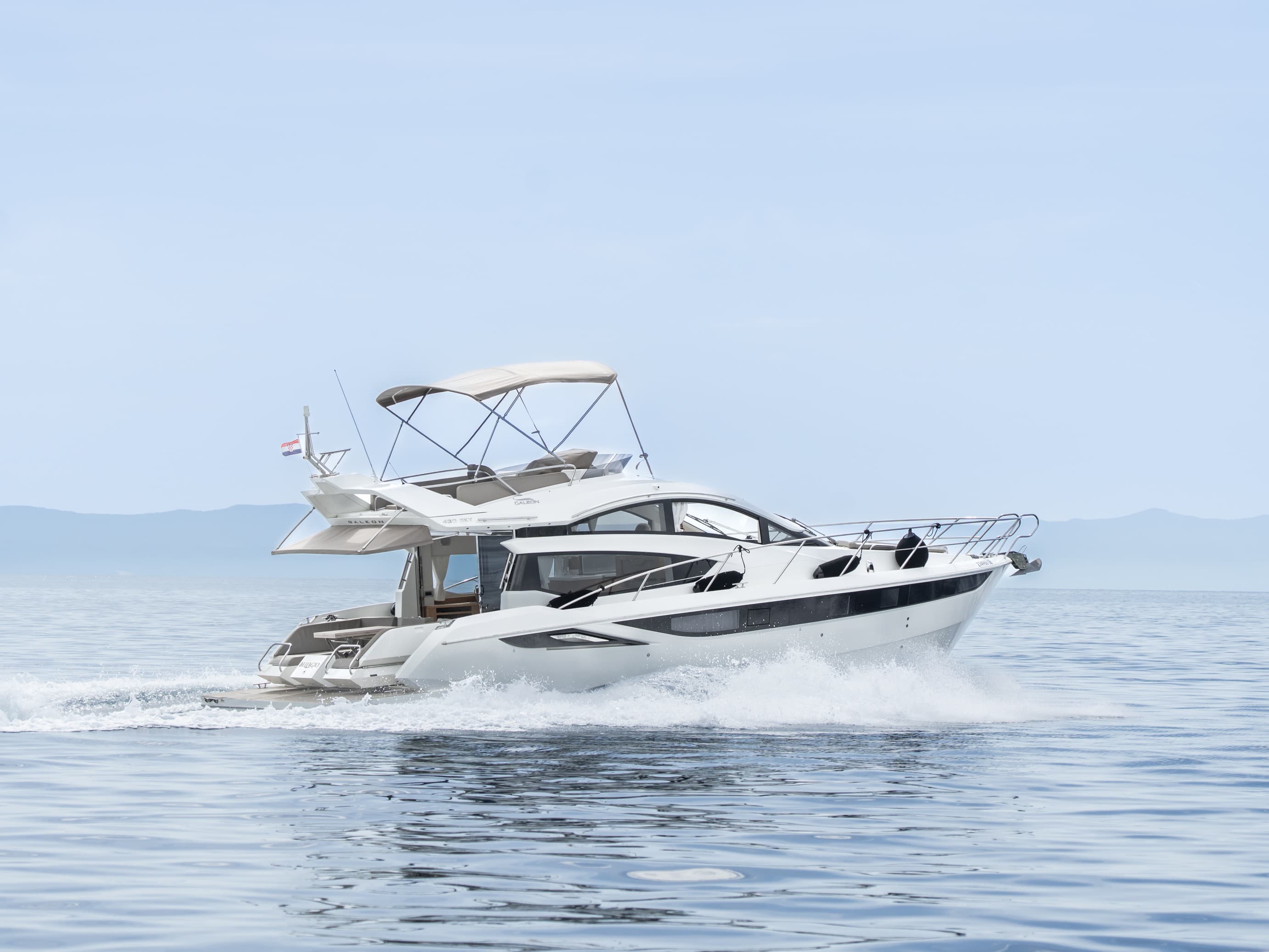 Galeon 430 Skydeck Bellagio