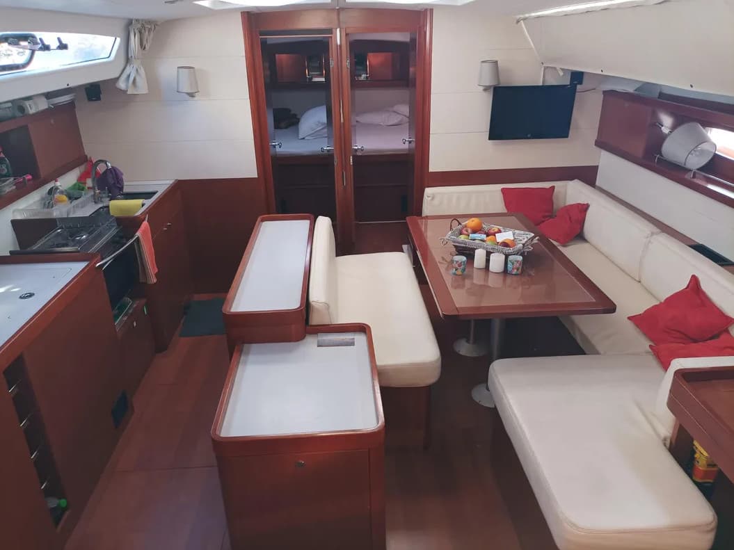 Beneteau Oceanis 51.1 Evita – bilde 2 av 14