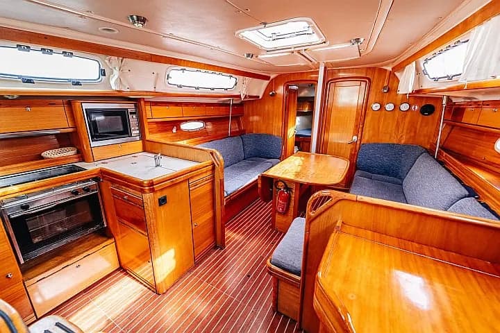 Bavaria 38 Cruiser Marge – bilde 2 av 5