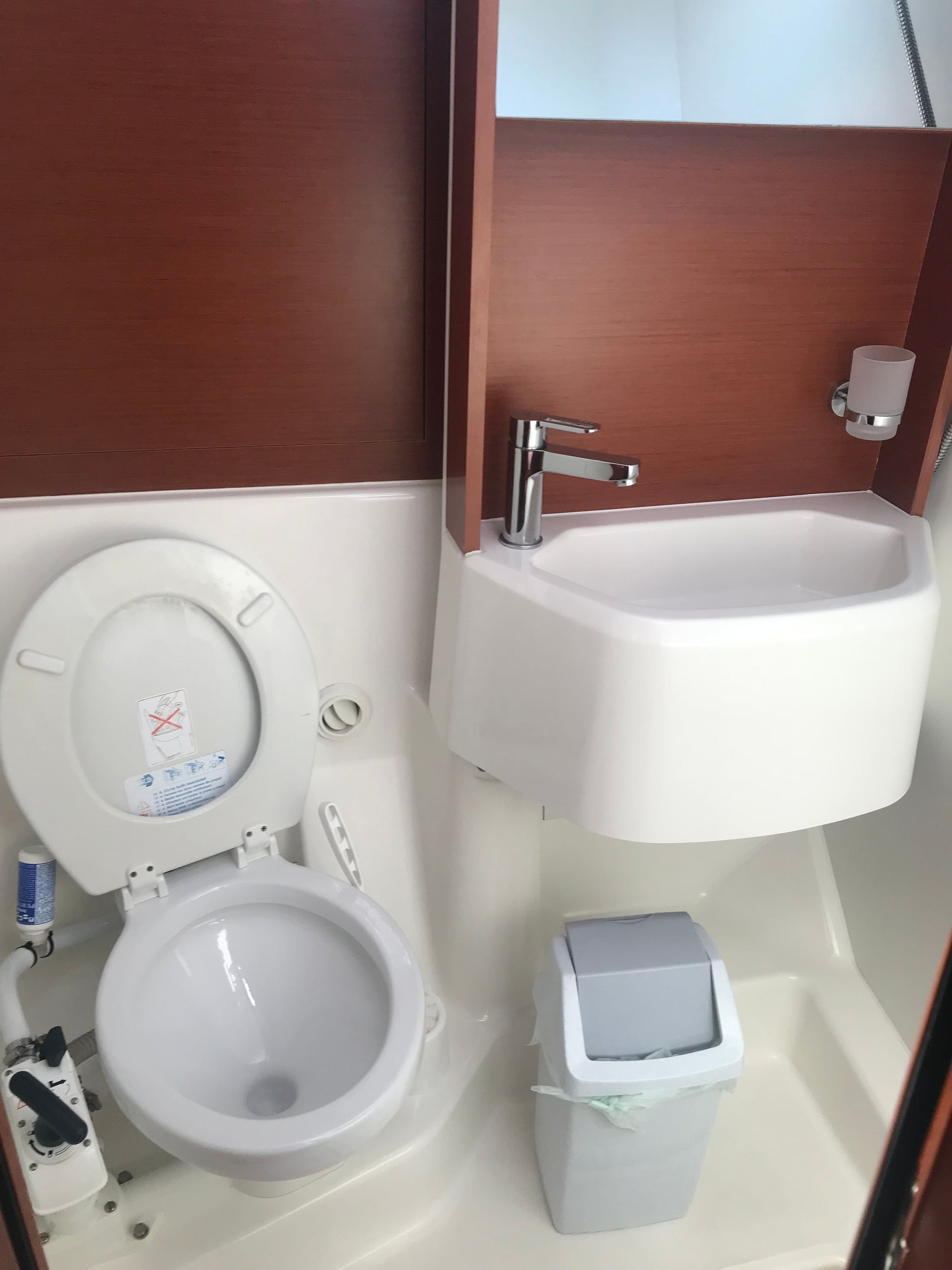 Beneteau Oceanis 51.1 Salma – bilde 5 av 12