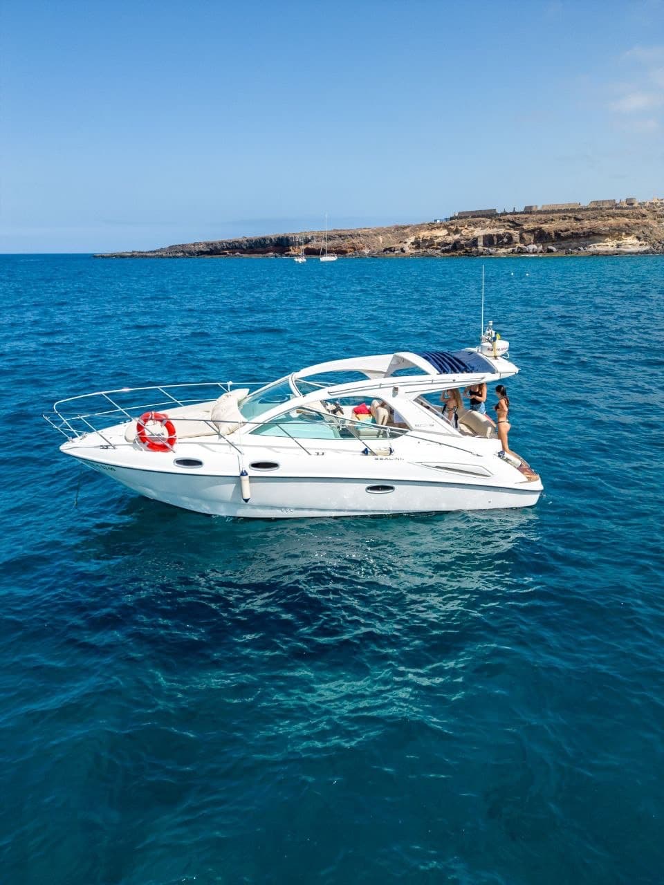 Motorboat Champagne – bilde 3 av 6