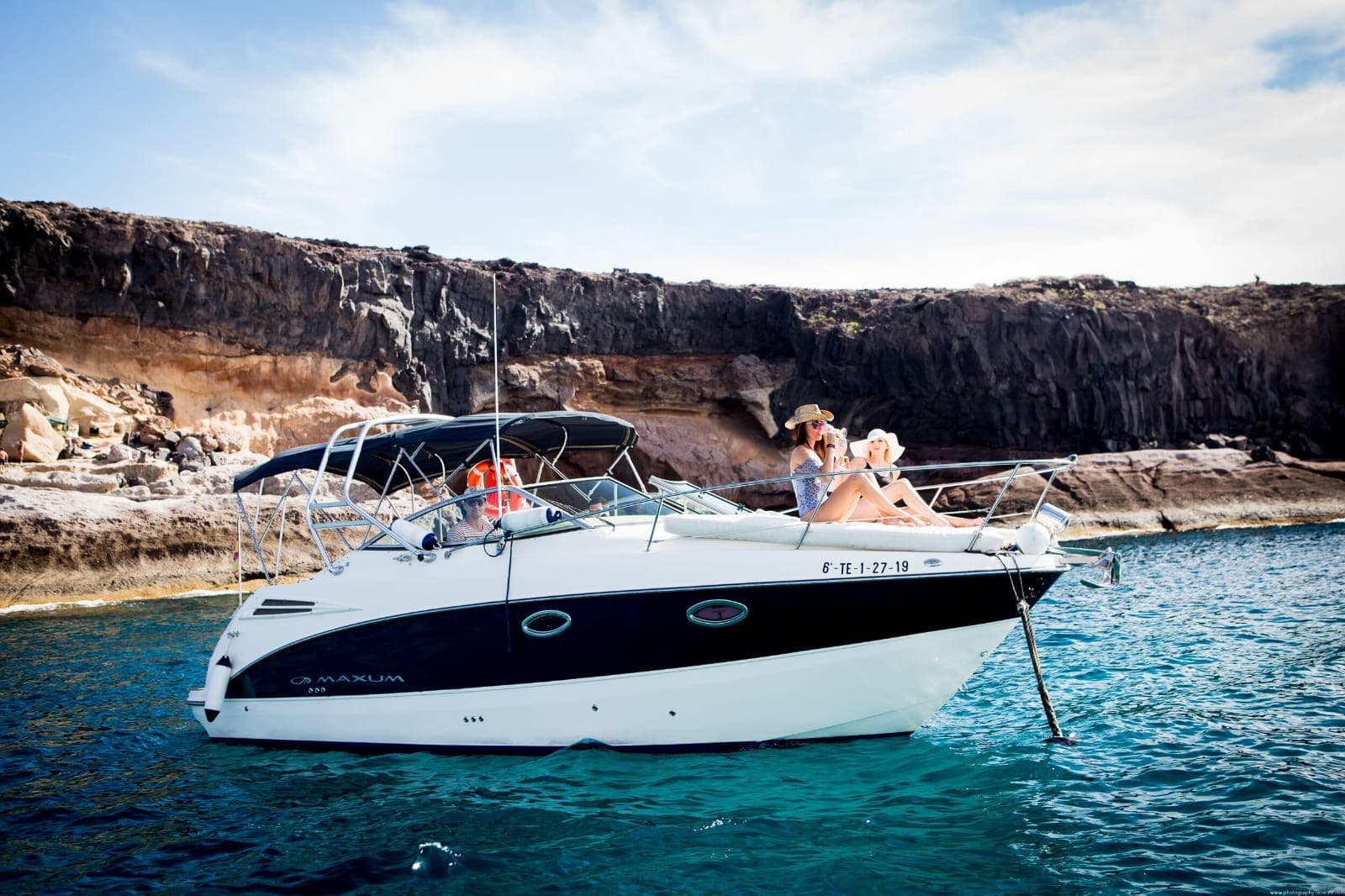 Motorboat Armani – bilde 5 av 6