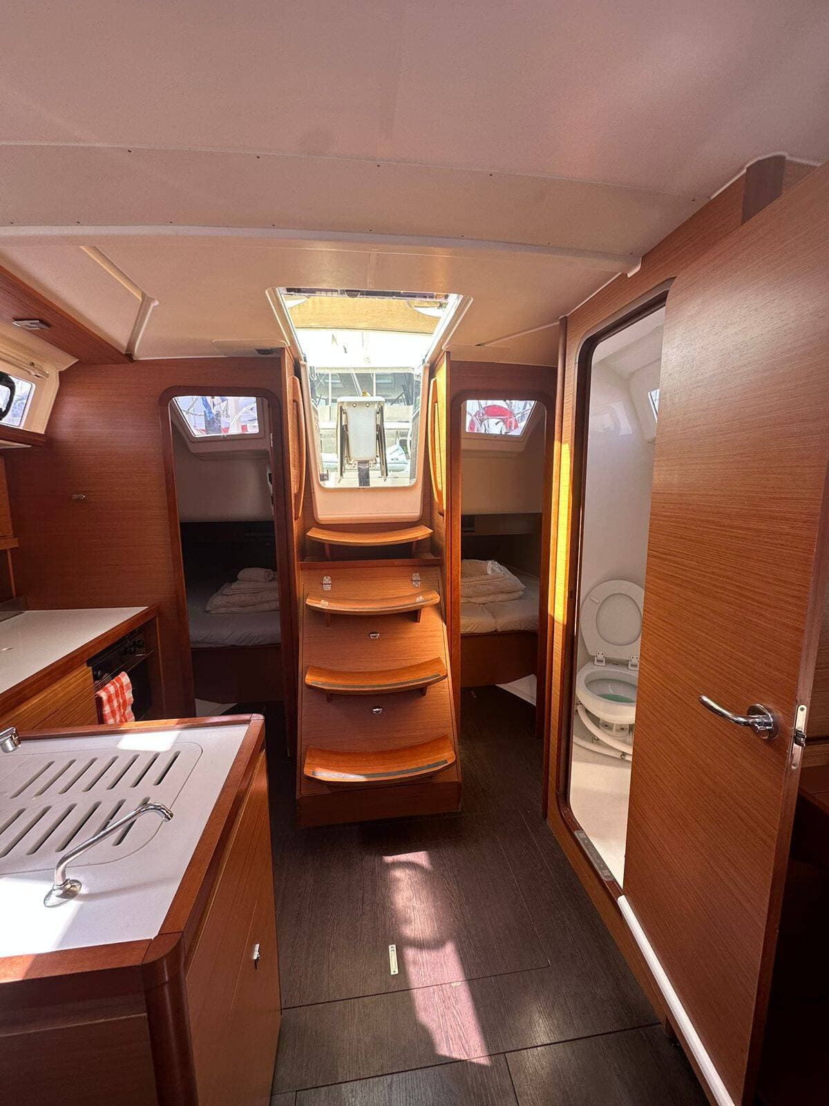 Dufour 390 INO – bilde 5 av 11