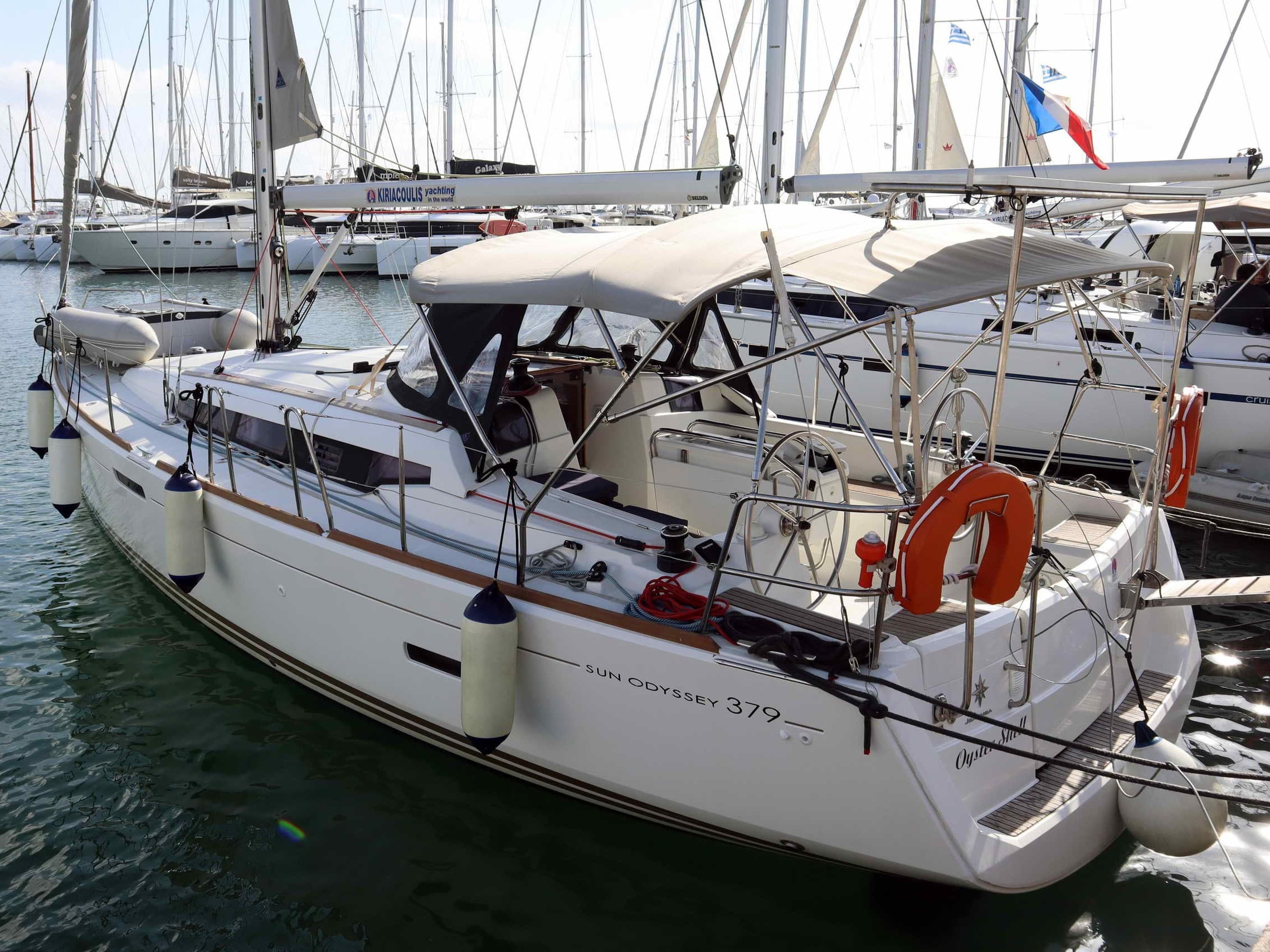 Jeanneau Sun Odyssey 379 OYSTER SHELL