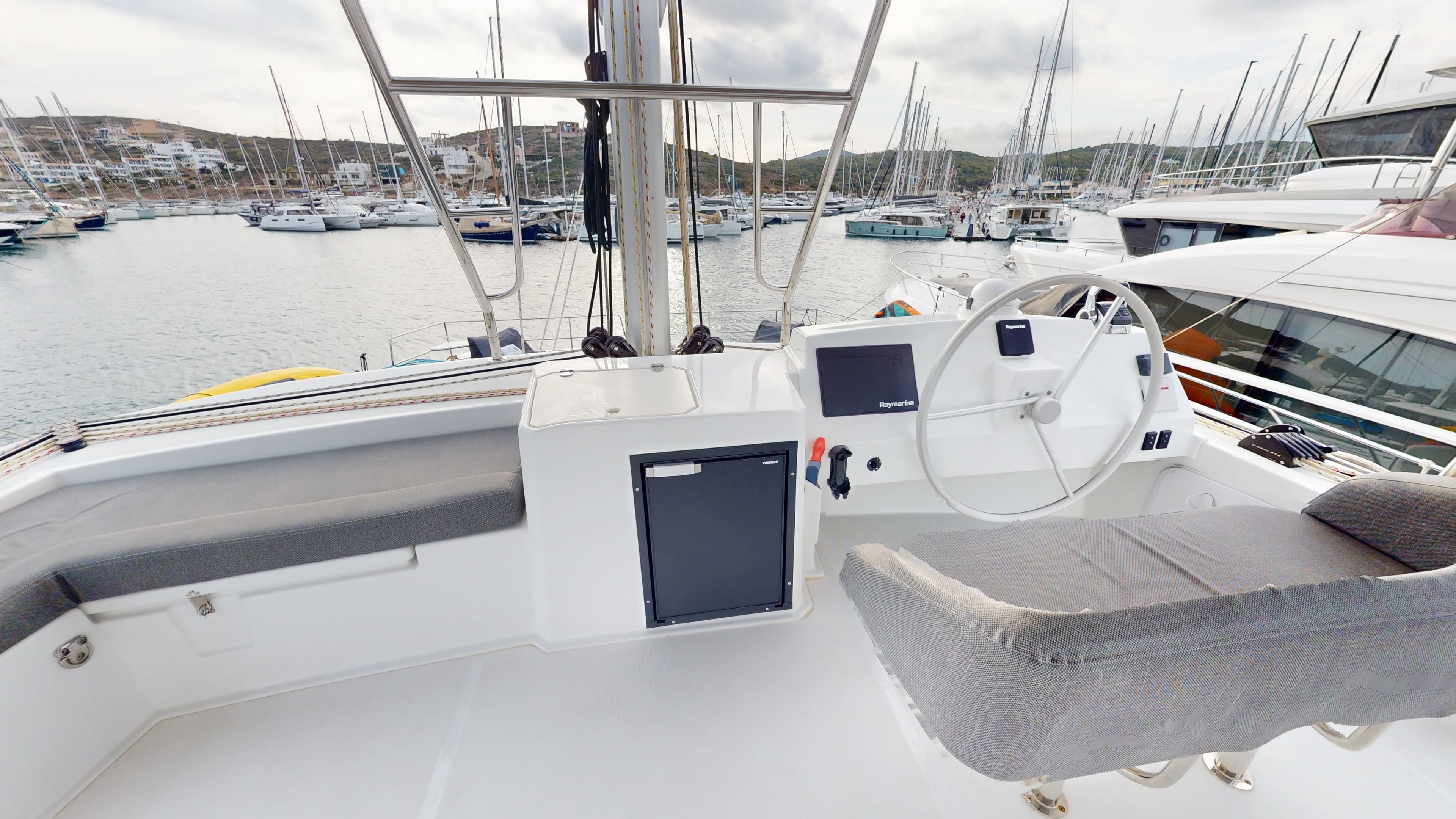 Bali 5.4 AMMOS IV - Fully Equipped – bilde 4 av 9