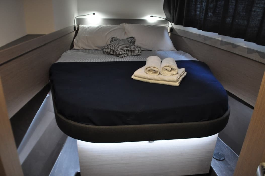 Fountaine Pajot Astréa 42 Nancy – bilde 5 av 9