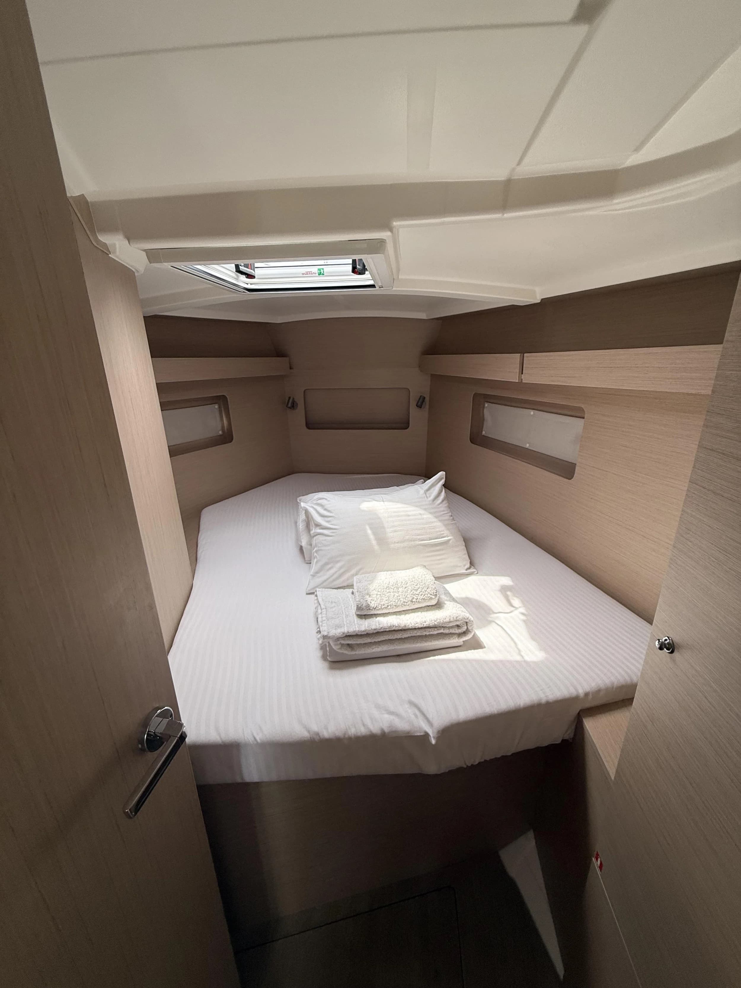 Beneteau Oceanis 37.1 KARYATIS – bilde 4 av 5