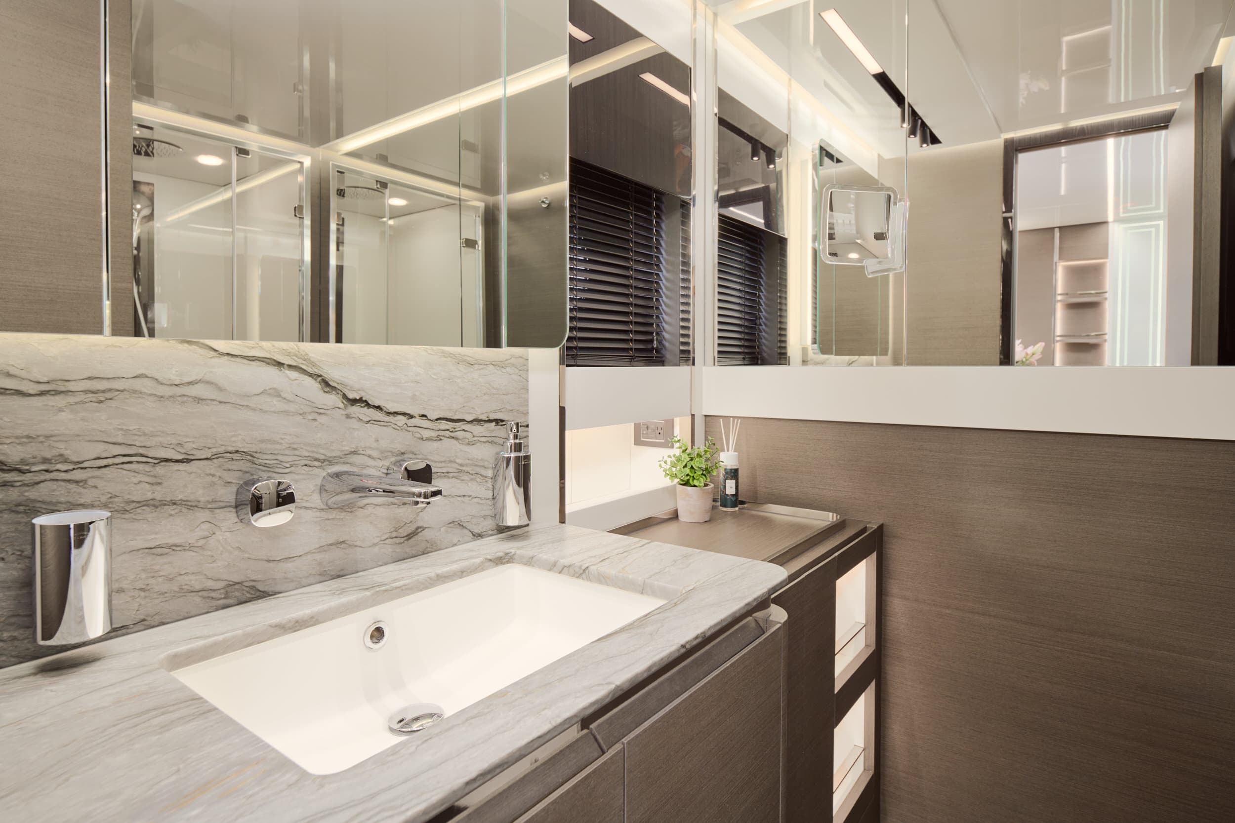 Azimut S8 MYNE – bilde 2 av 34
