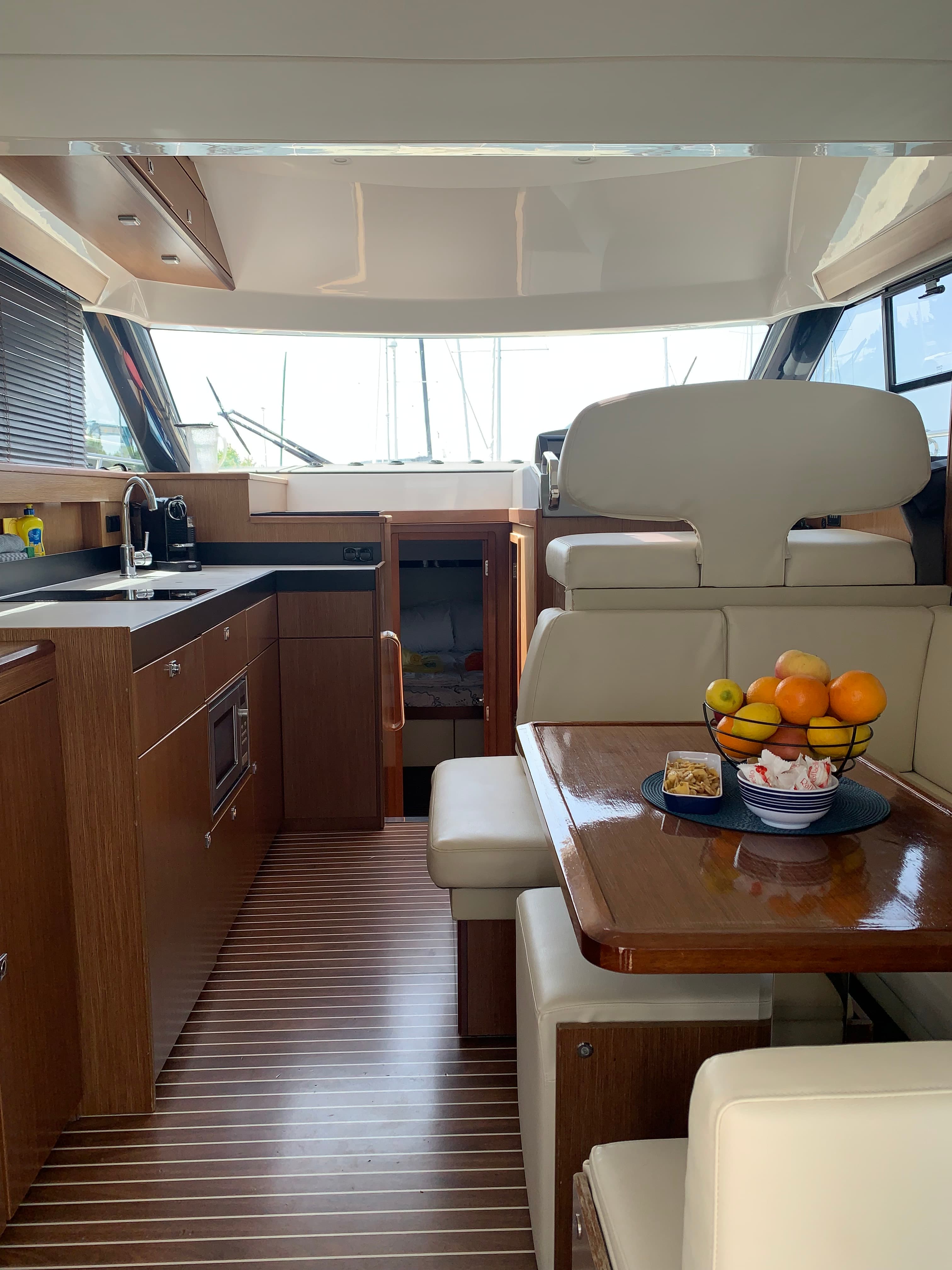 Bavaria Virtess 420 Fly Sunrise – bilde 2 av 42