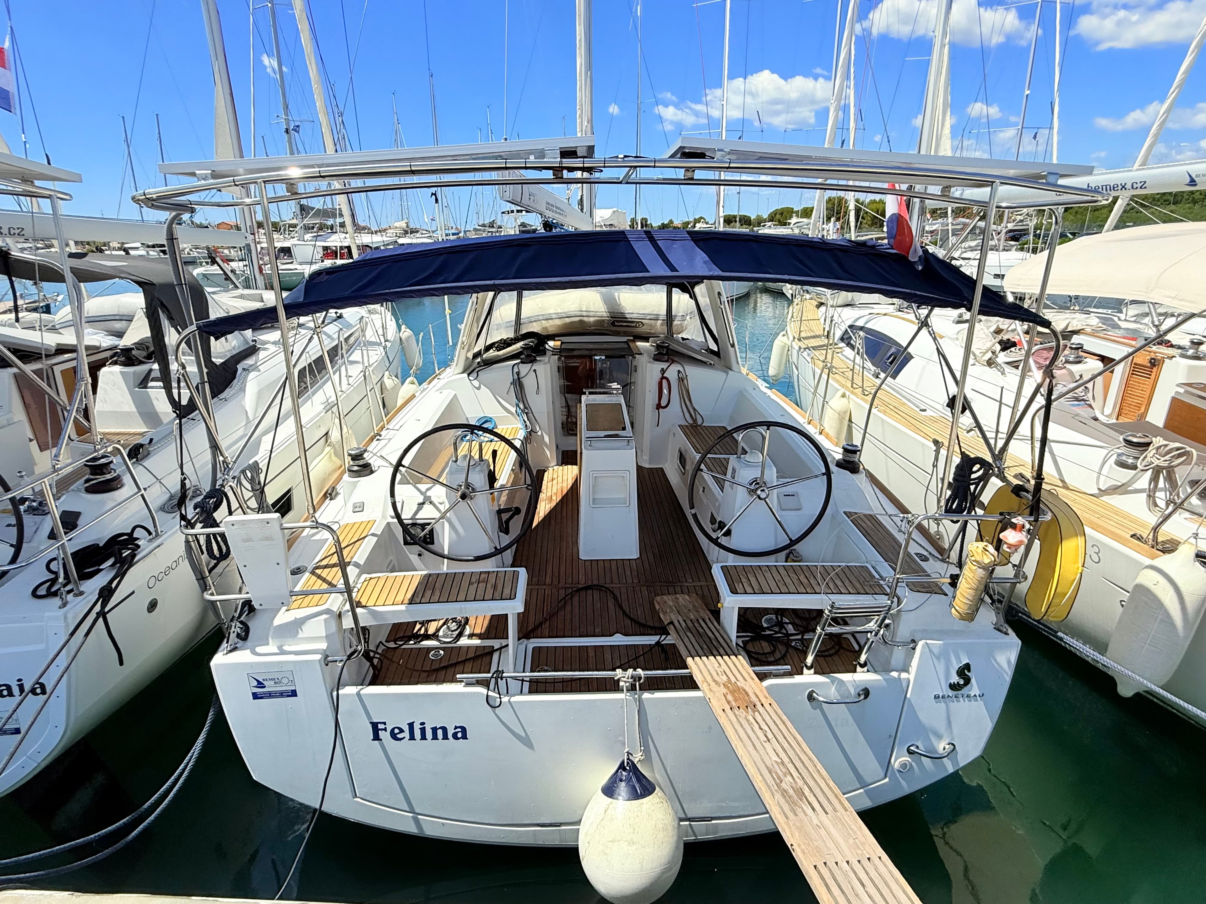 Beneteau Oceanis 38 Felina – bilde 2 av 16