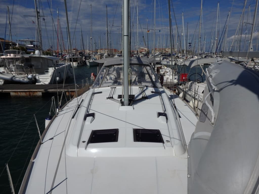 Beneteau Oceanis 48 Joy – bilde 4 av 8