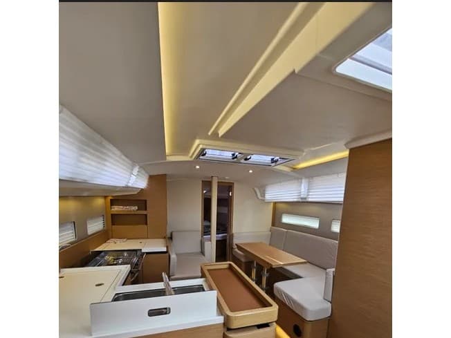 Jeanneau Sun Odyssey 410 Ohana – bilde 2 av 3