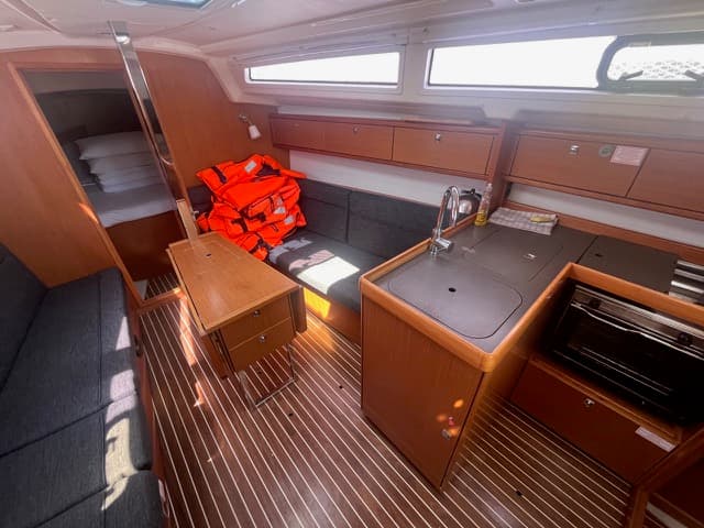 Bavaria Cruiser 33 GIRICA – bilde 3 av 13