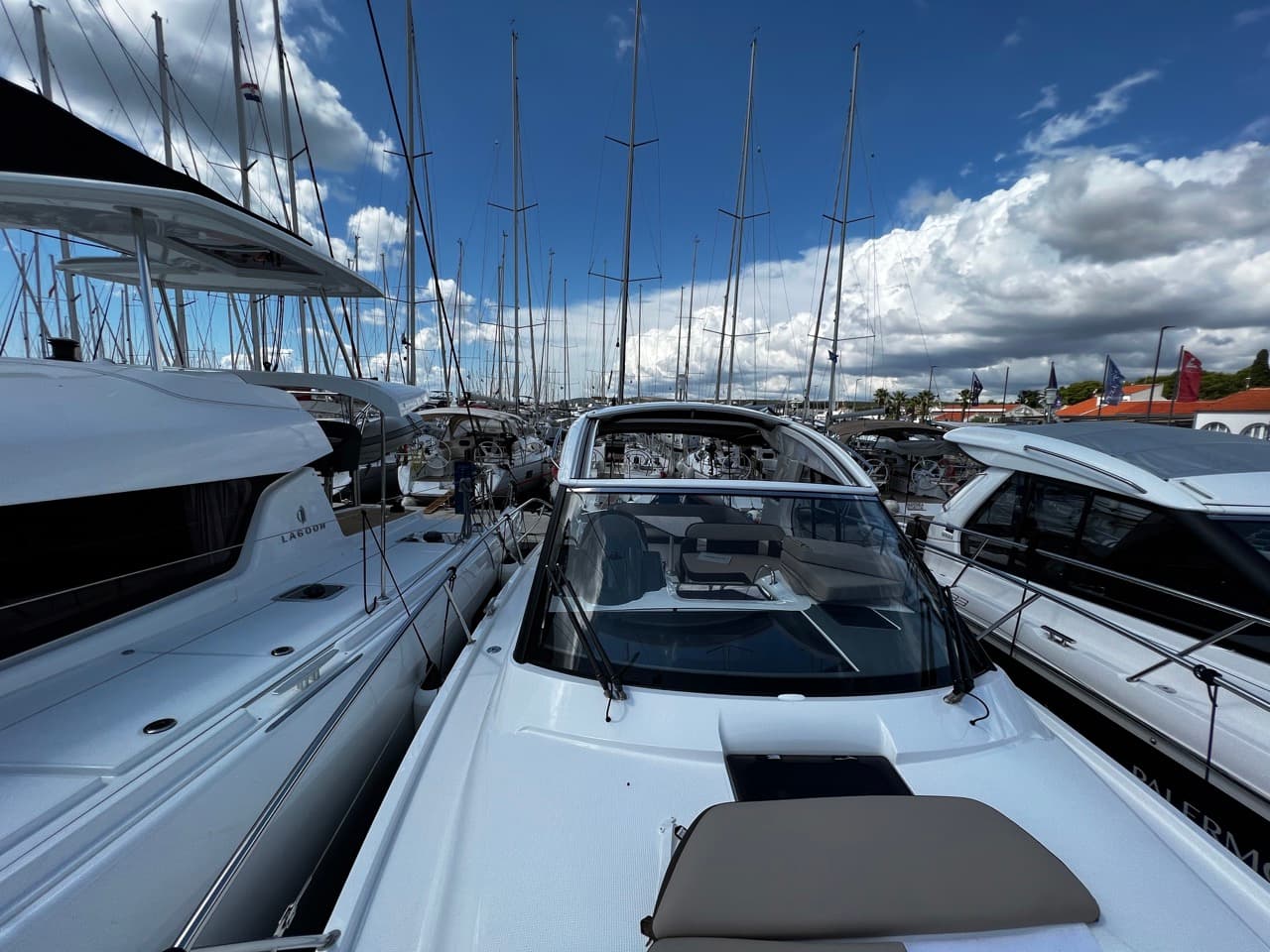 Bavaria S33 HT Rio – bilde 3 av 16