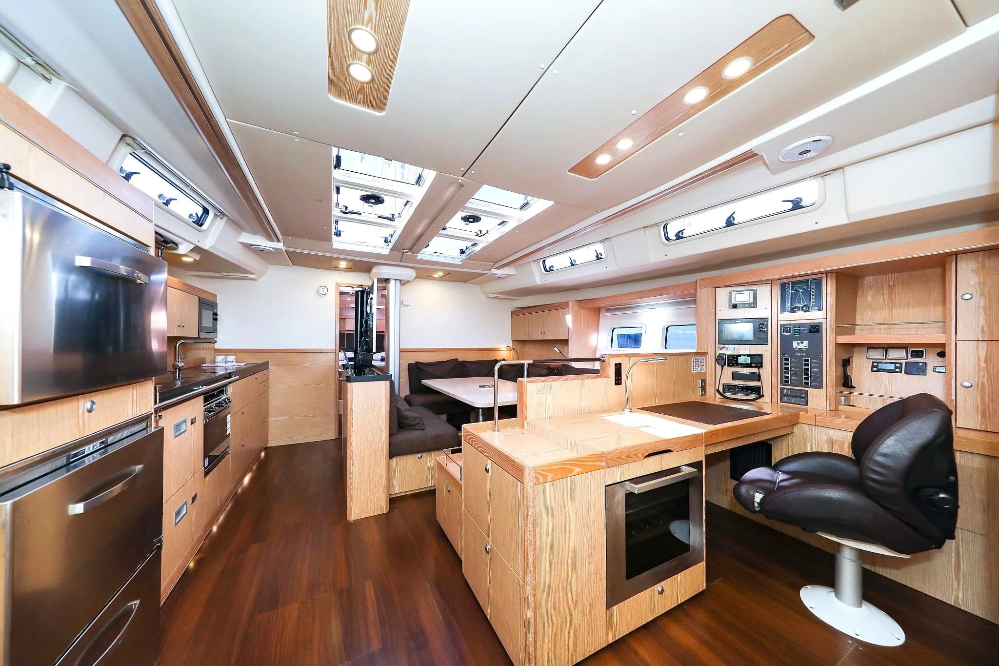 Hanse 575 Premium – bilde 2 av 19
