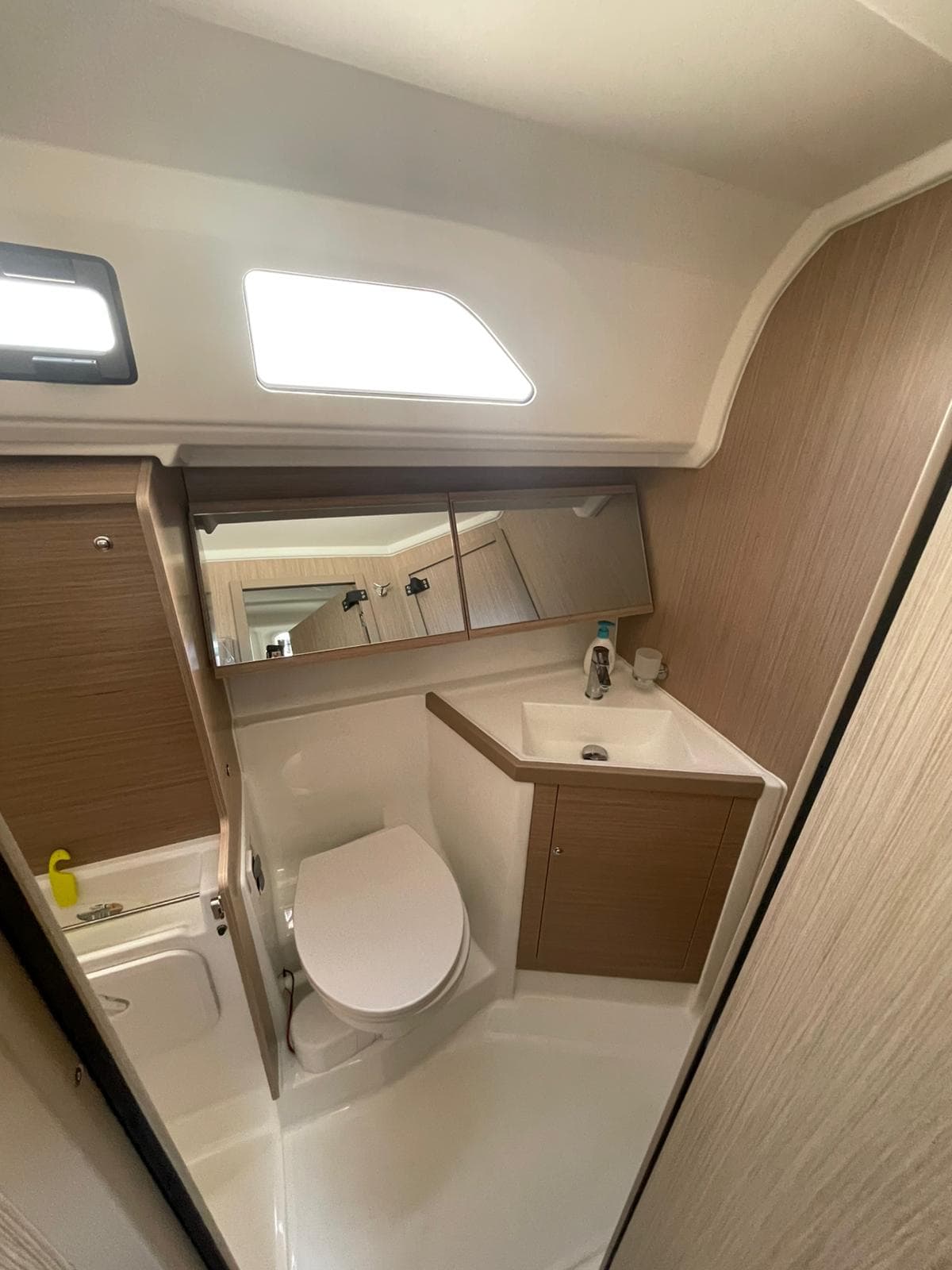 Beneteau Oceanis 40.1 Wing II – bilde 2 av 12