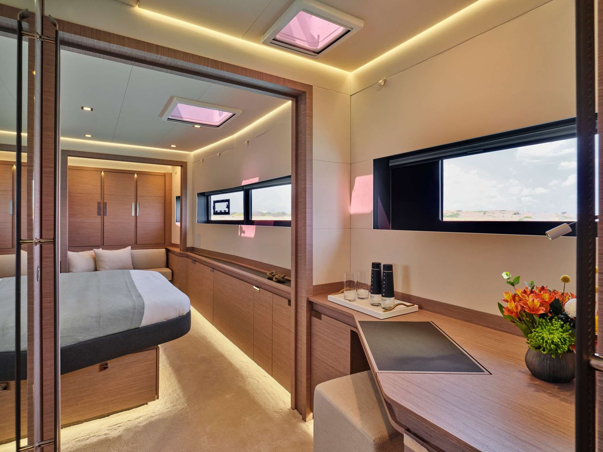Fountaine Pajot Power 67 Elly – bilde 2 av 10