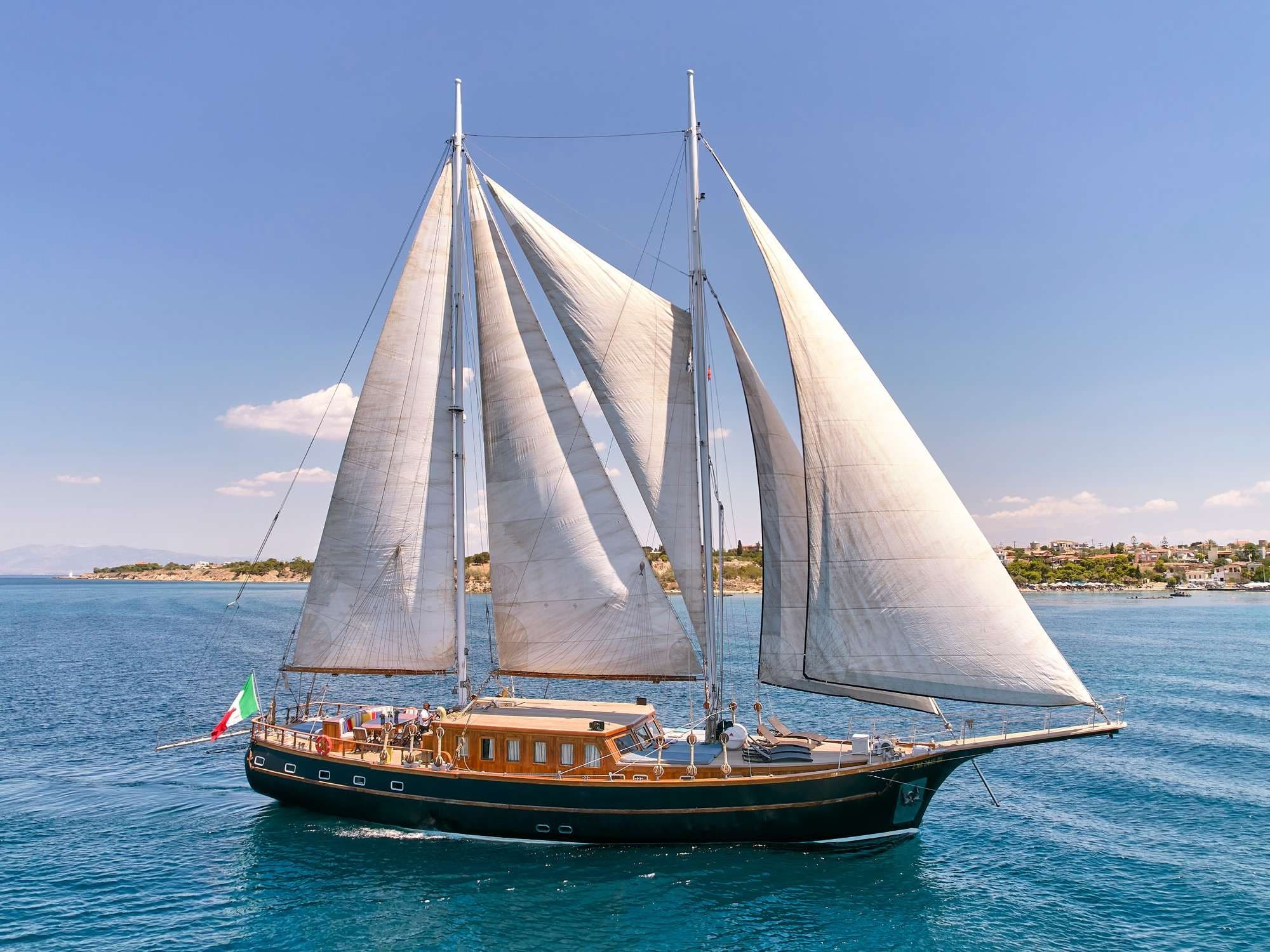 Motor sailer Myra