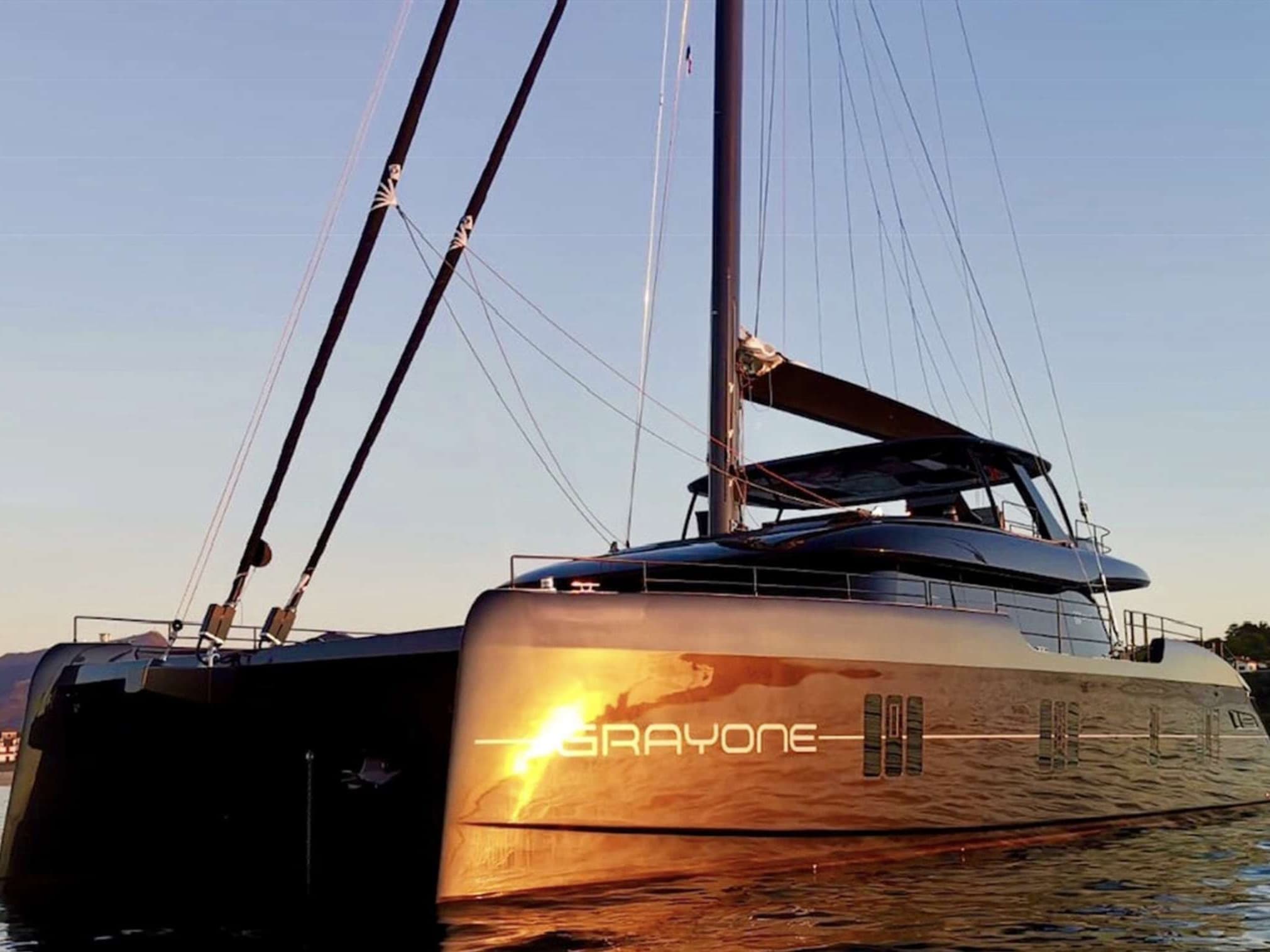 Sunreef 80 Grayone