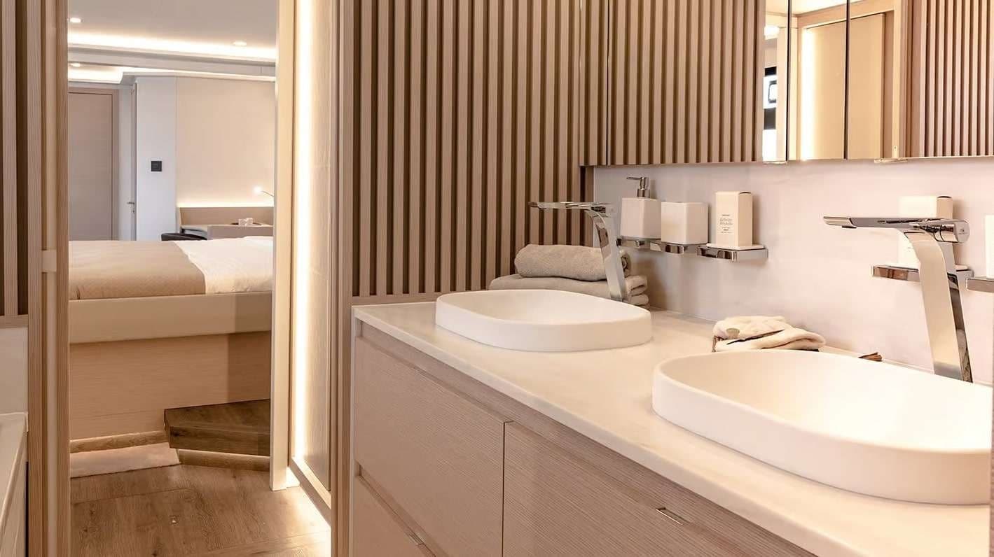 Fountaine Pajot Thira 80 Sol Madinina – bilde 5 av 9