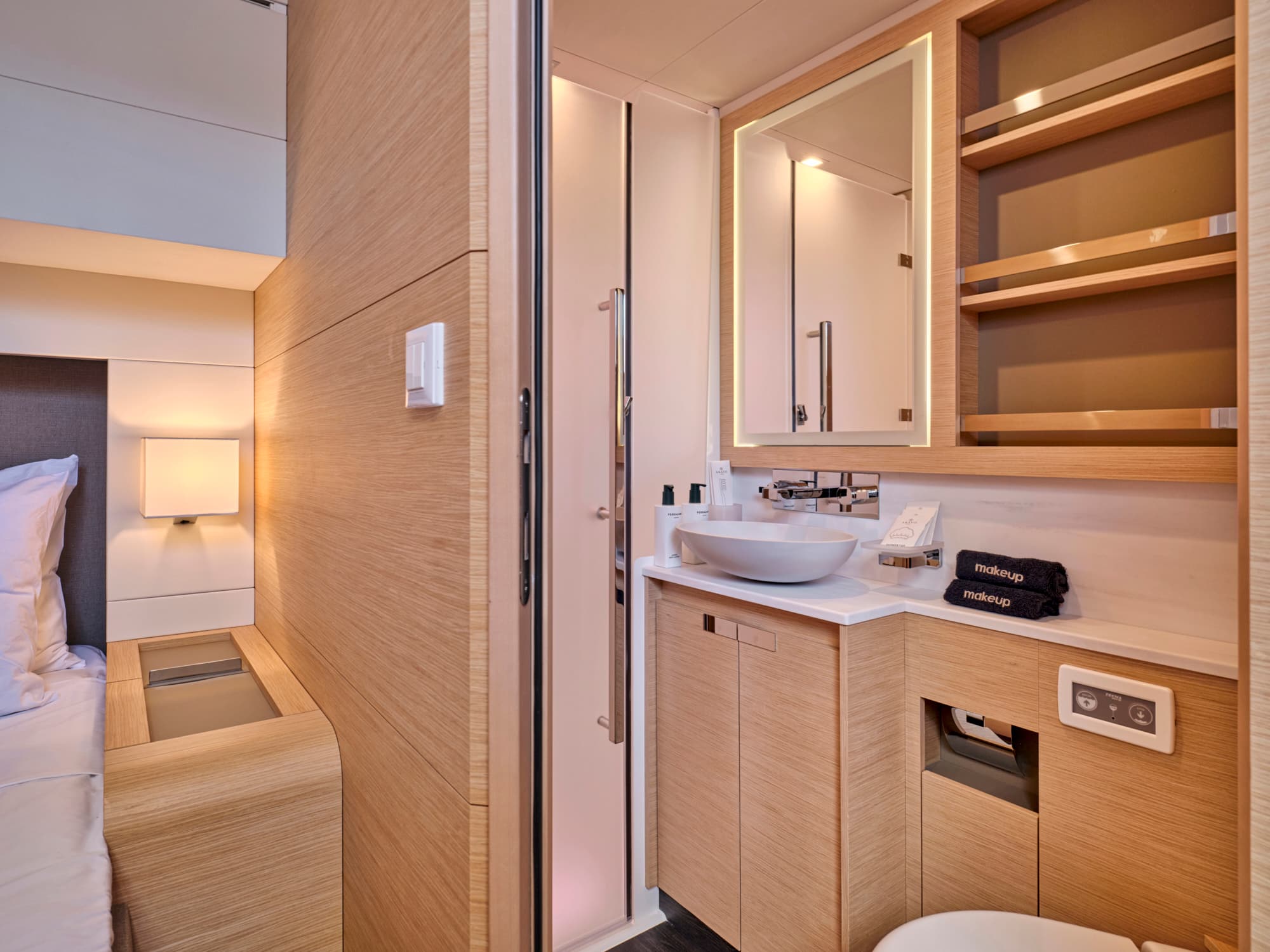 Fountaine Pajot Power 67 Ariva – bilde 4 av 71