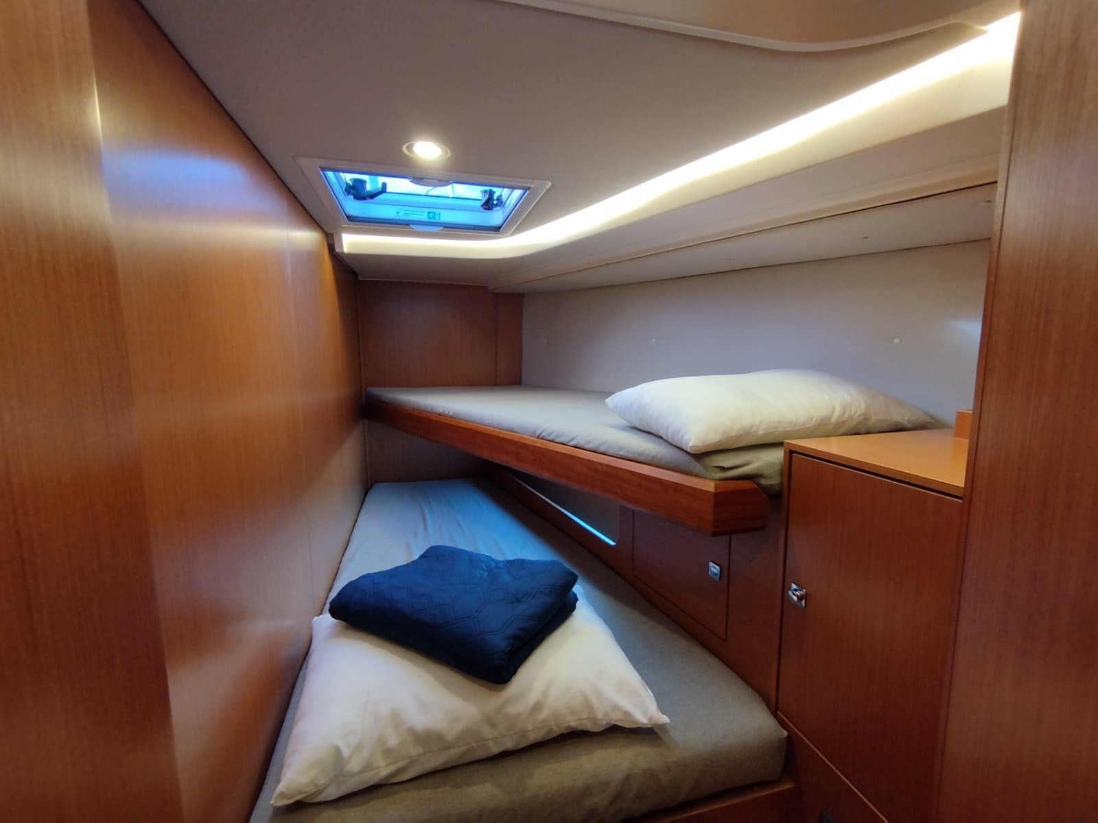 Bavaria C45 CARPE DIEM with A/C – bilde 5 av 13