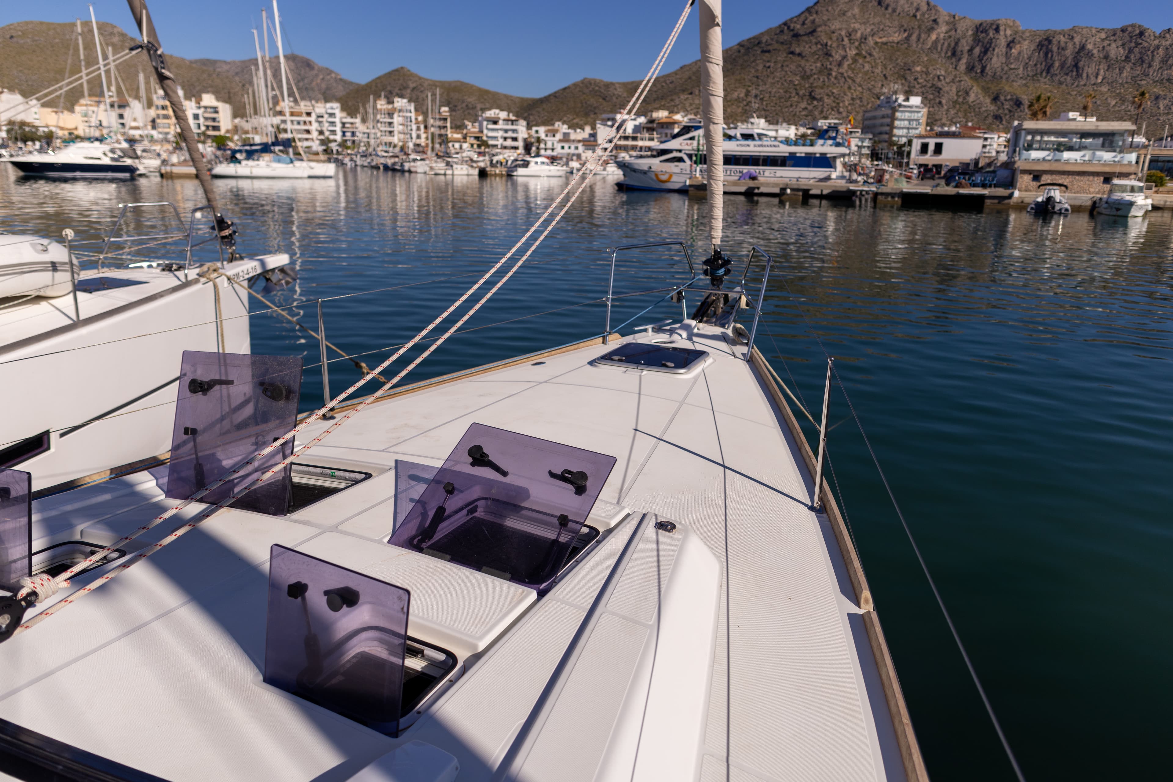 Beneteau Oceanis 45 AVALON – bilde 4 av 17