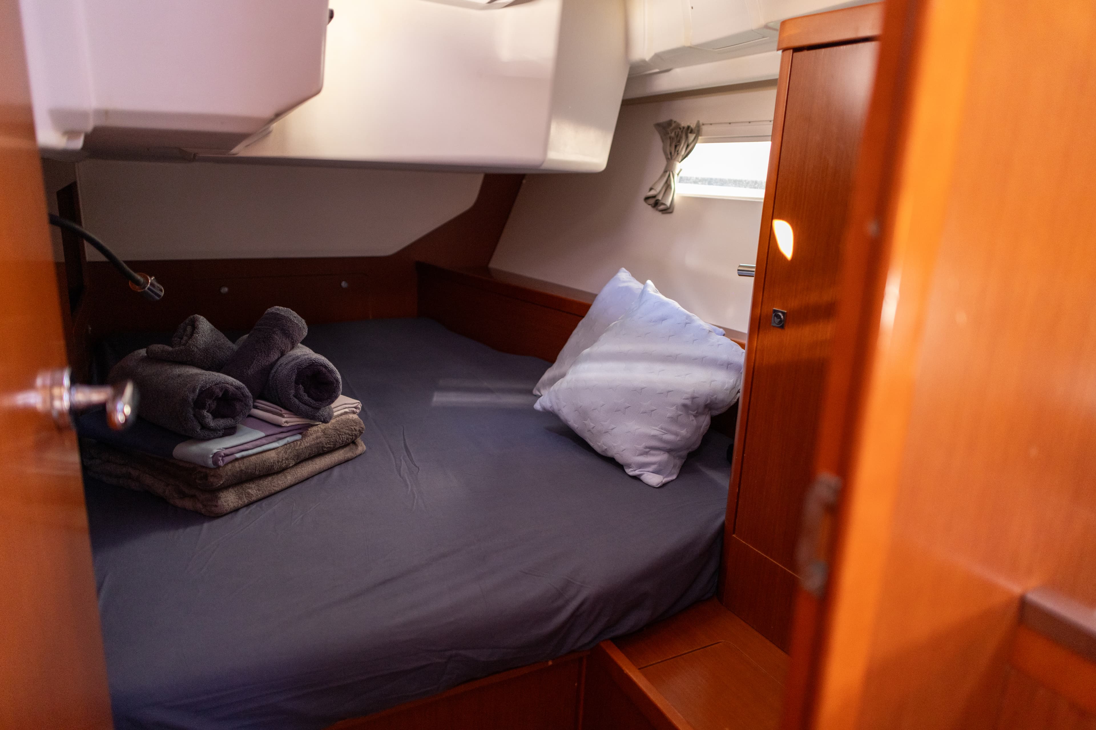 Beneteau Oceanis 45 AVALON – bilde 2 av 17