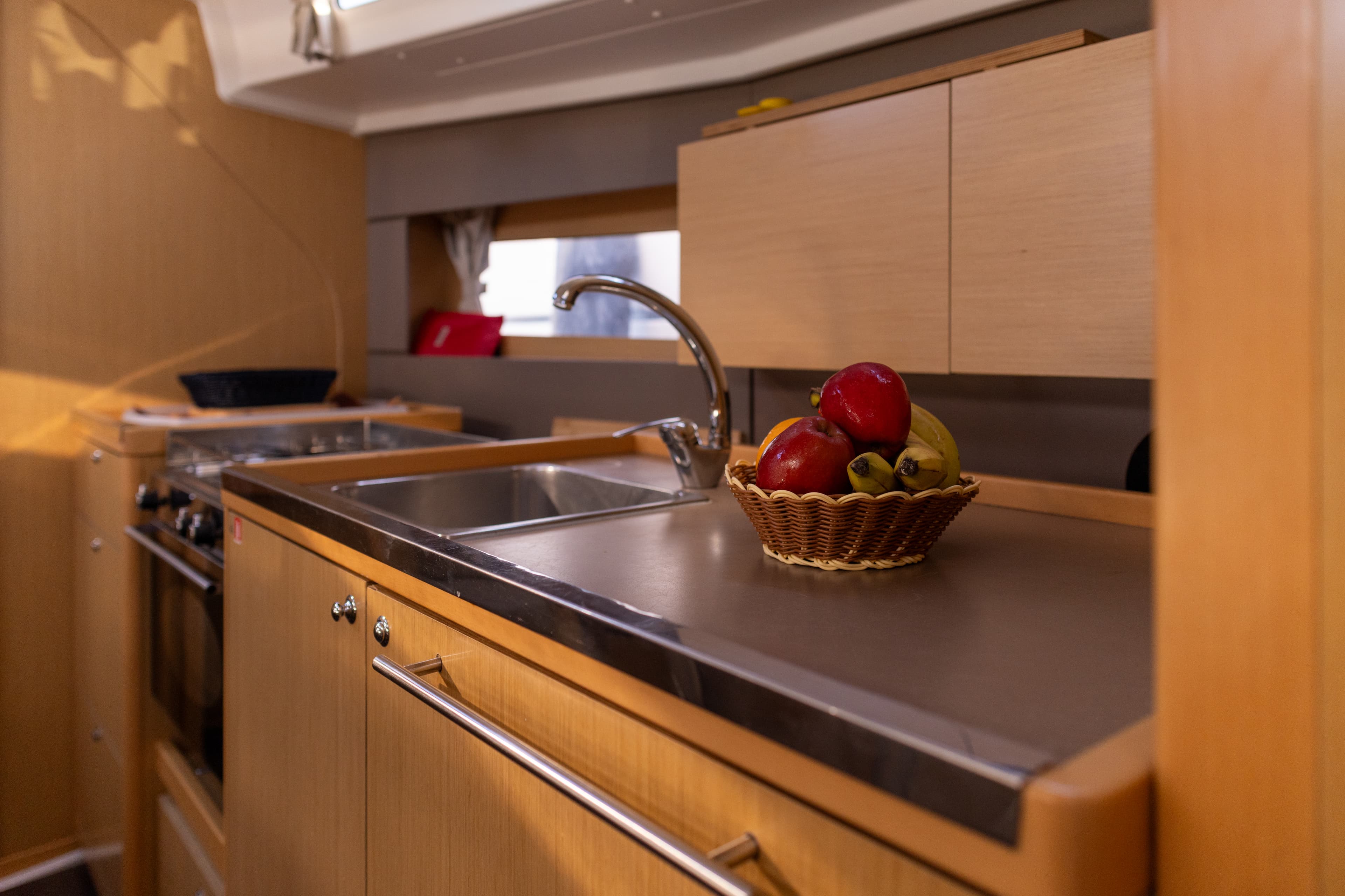 Beneteau Oceanis 38 MOIN – bilde 4 av 23