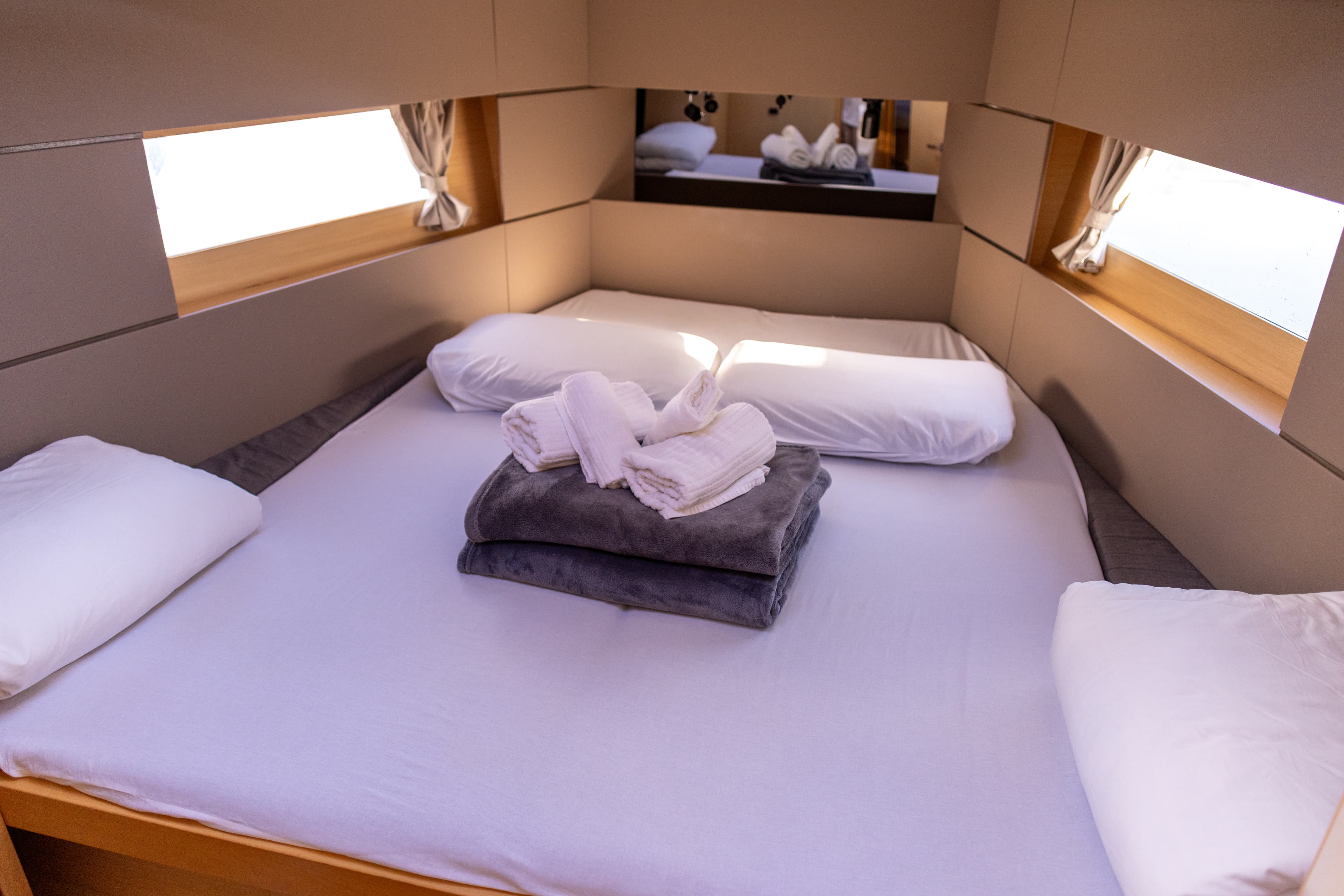 Beneteau Oceanis 38 MOIN – bilde 3 av 23