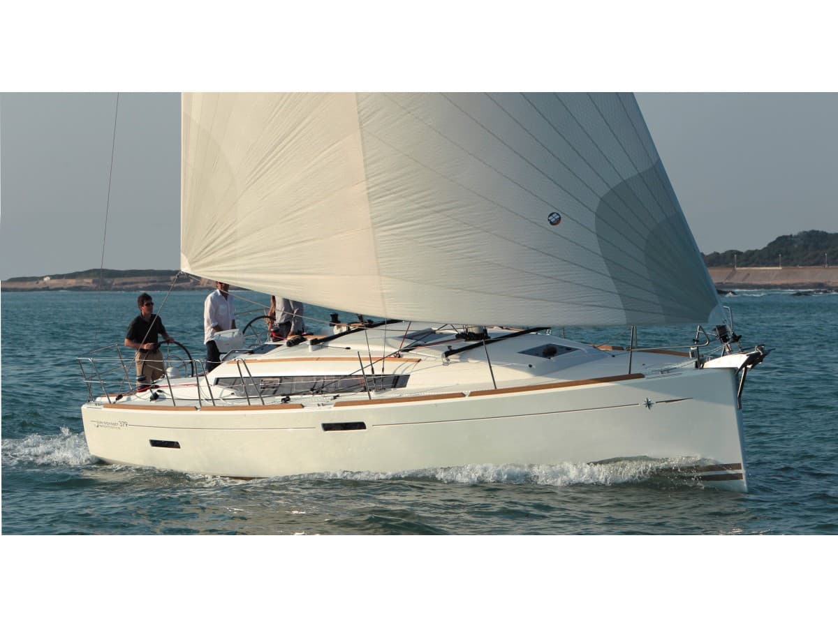 Jeanneau Sun Odyssey 379 Oyster Shell